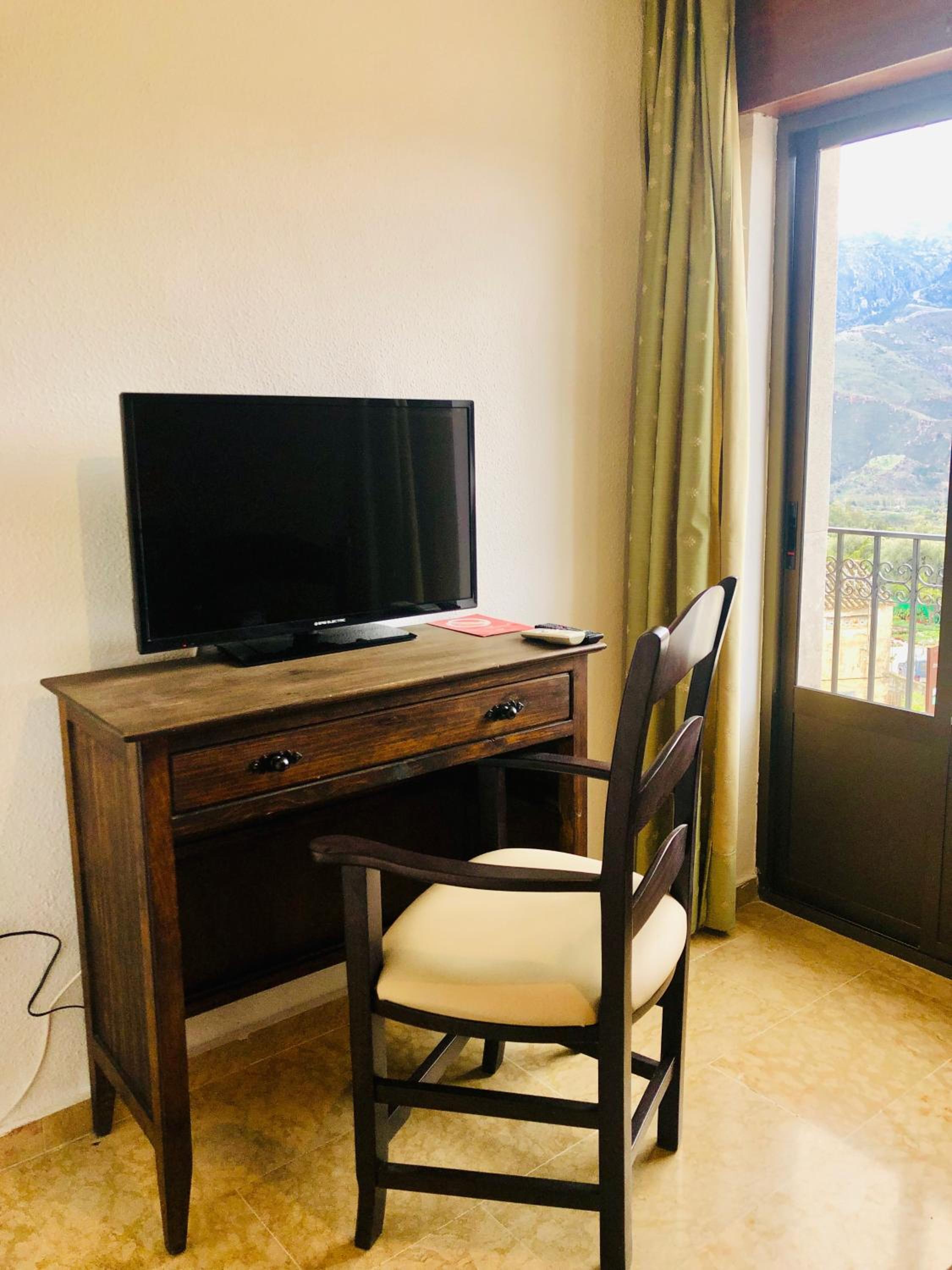 Basic Single Room photo 3