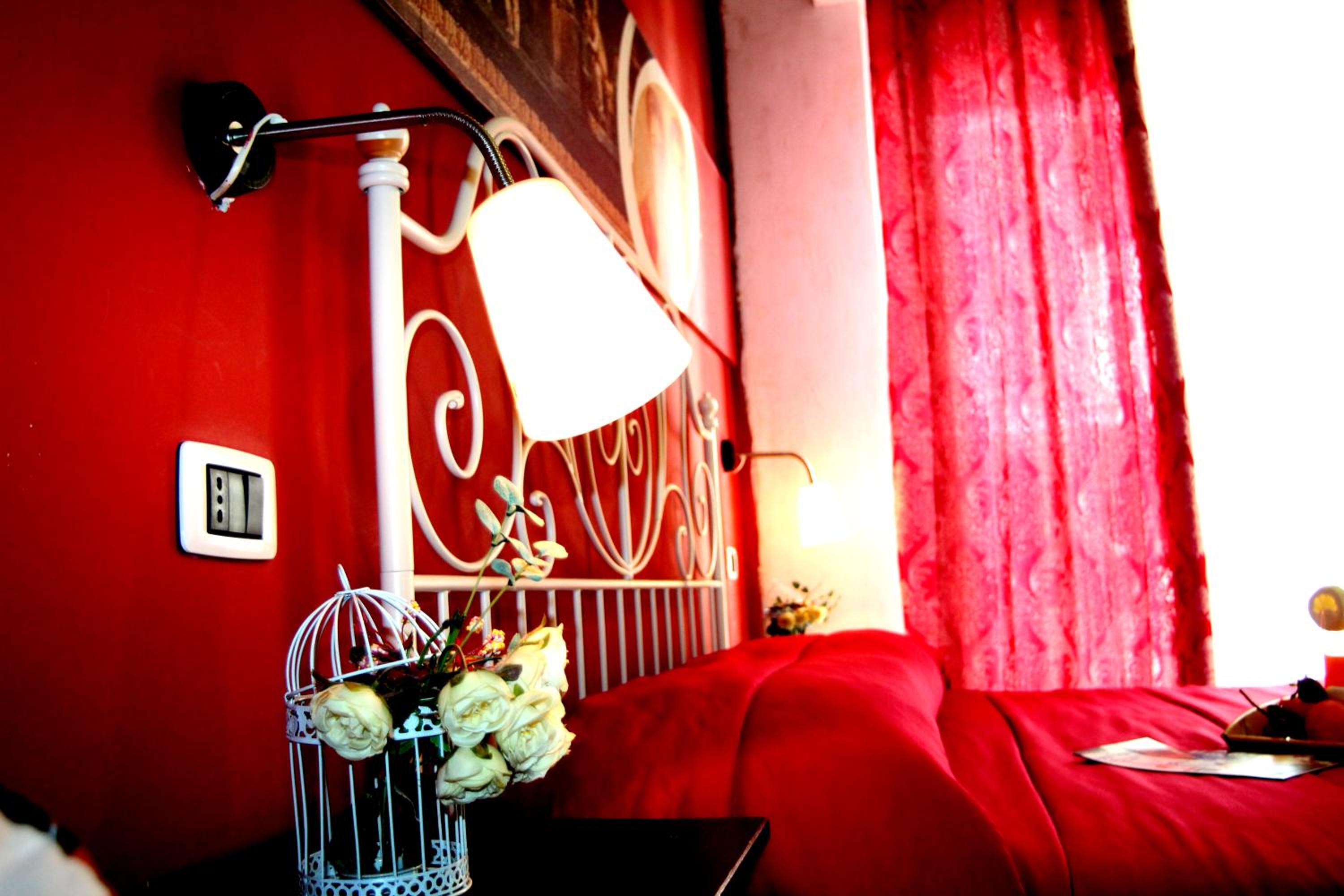 Family Room with Balcony - Photo 47
