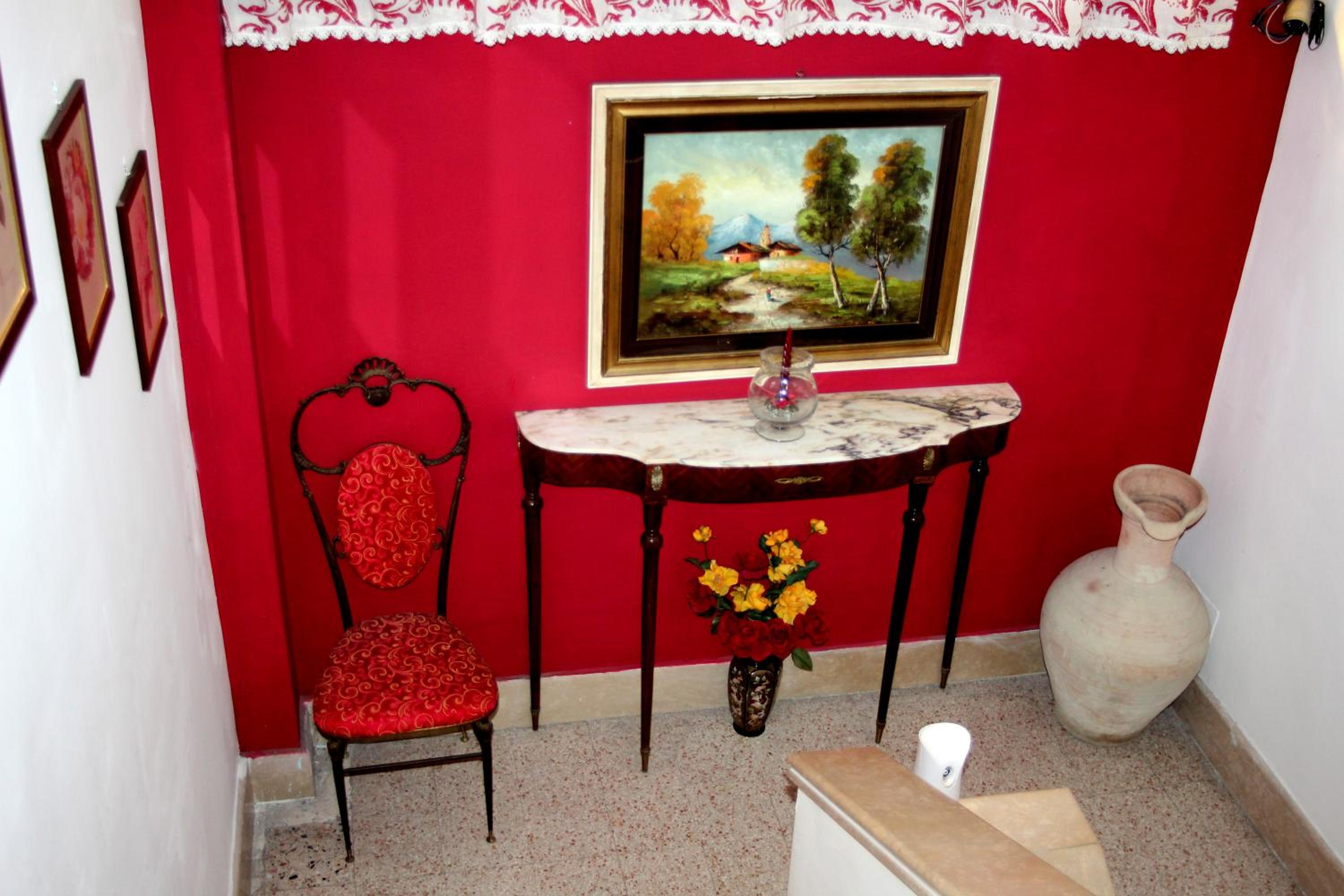 Double Room - Photo 32