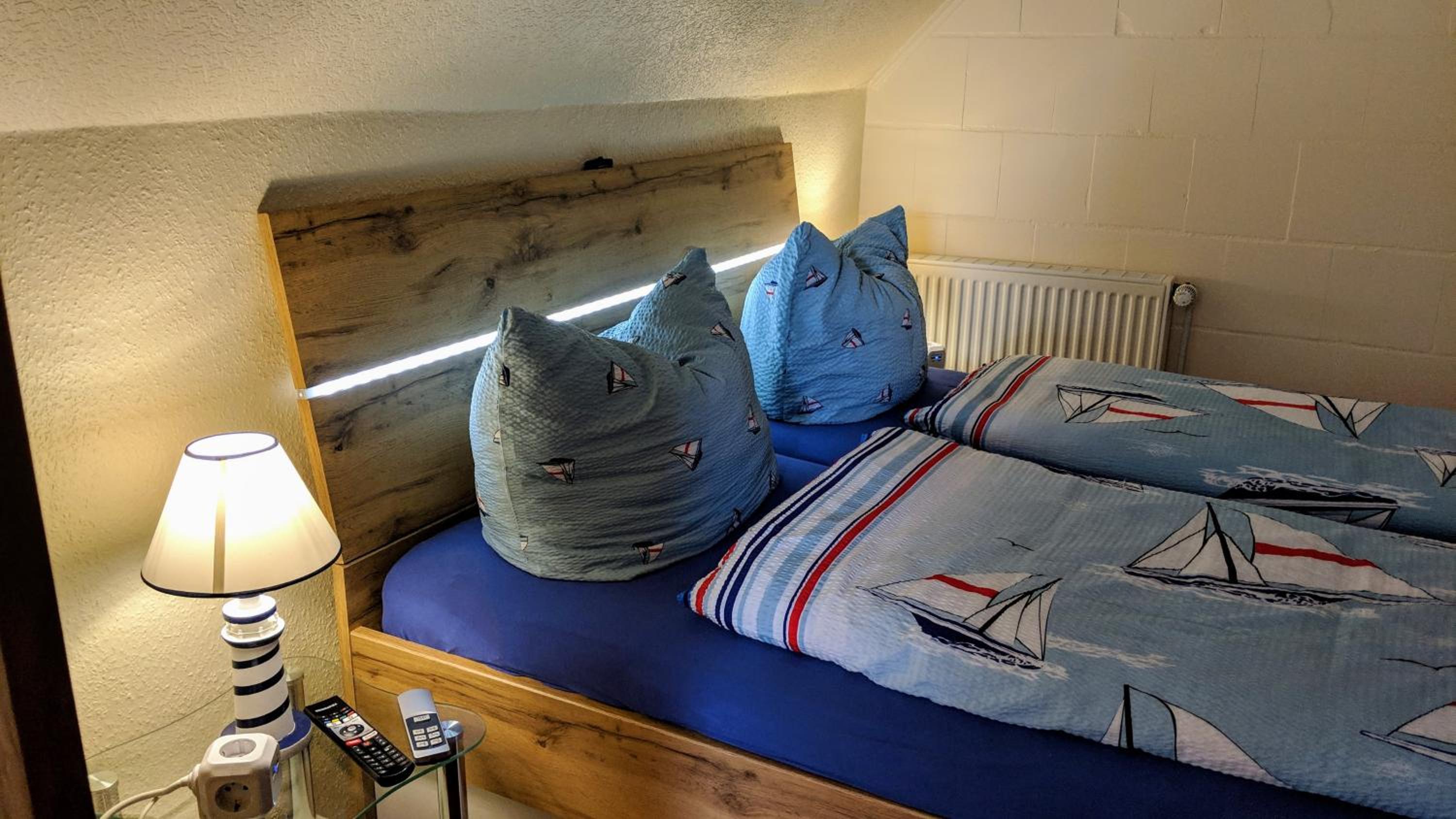 Deluxe Quadruple Room - Photo 8