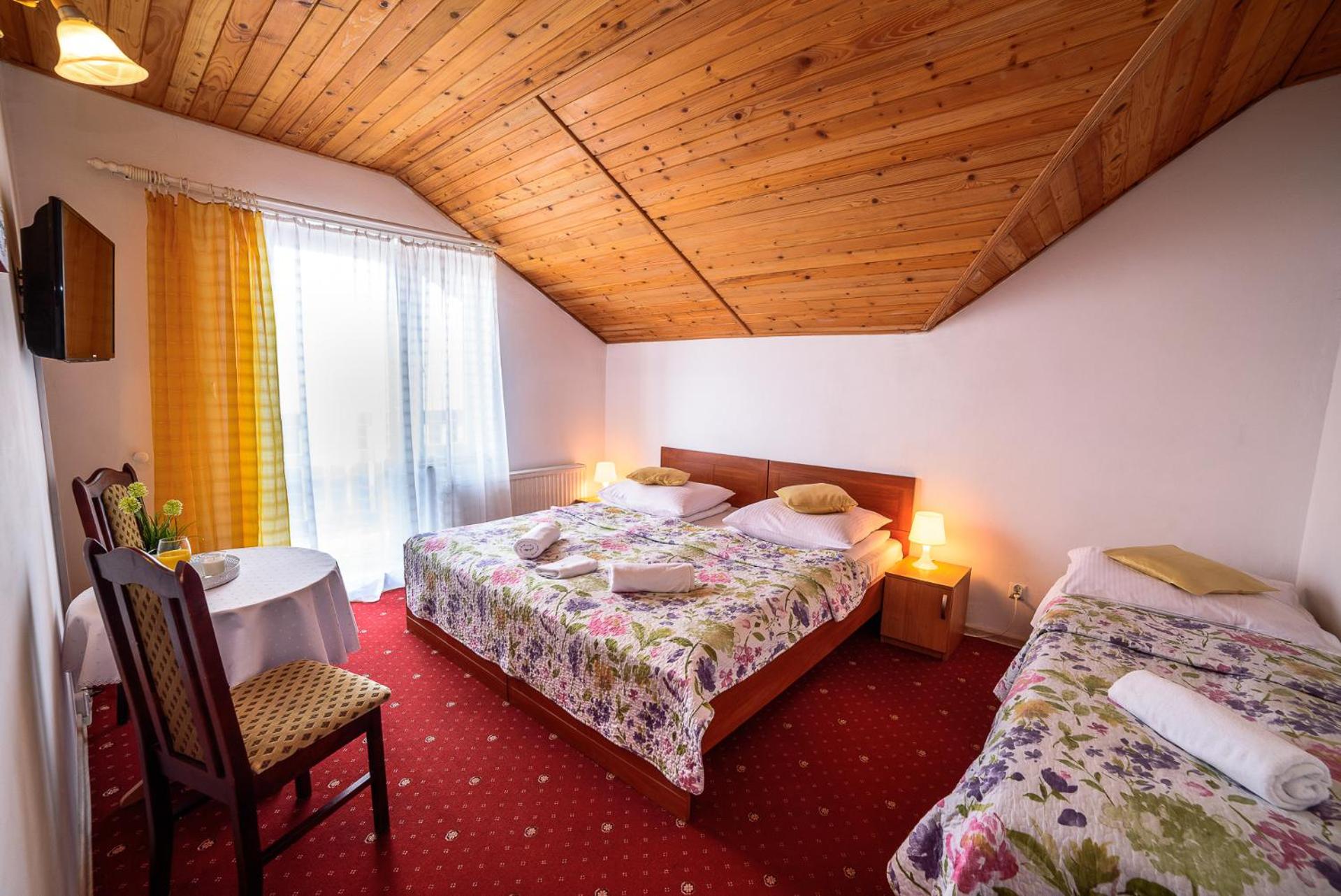 Triple Room with Balcony photo 1