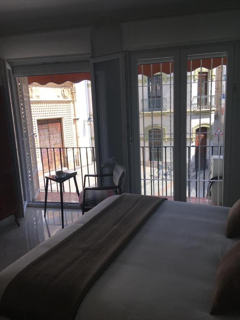 Apartment with Balcony - Photo 34