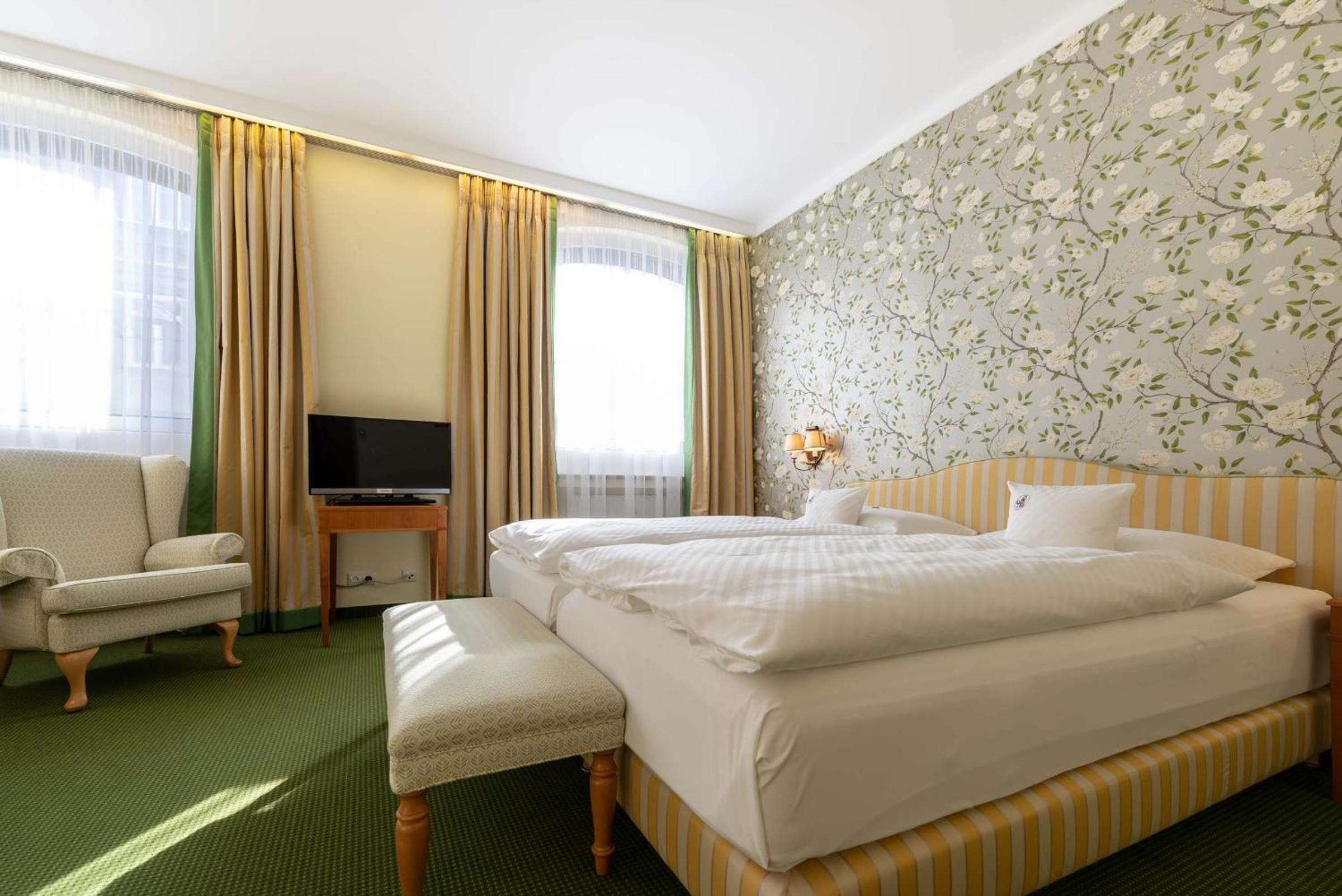 Business Double Room photo 2