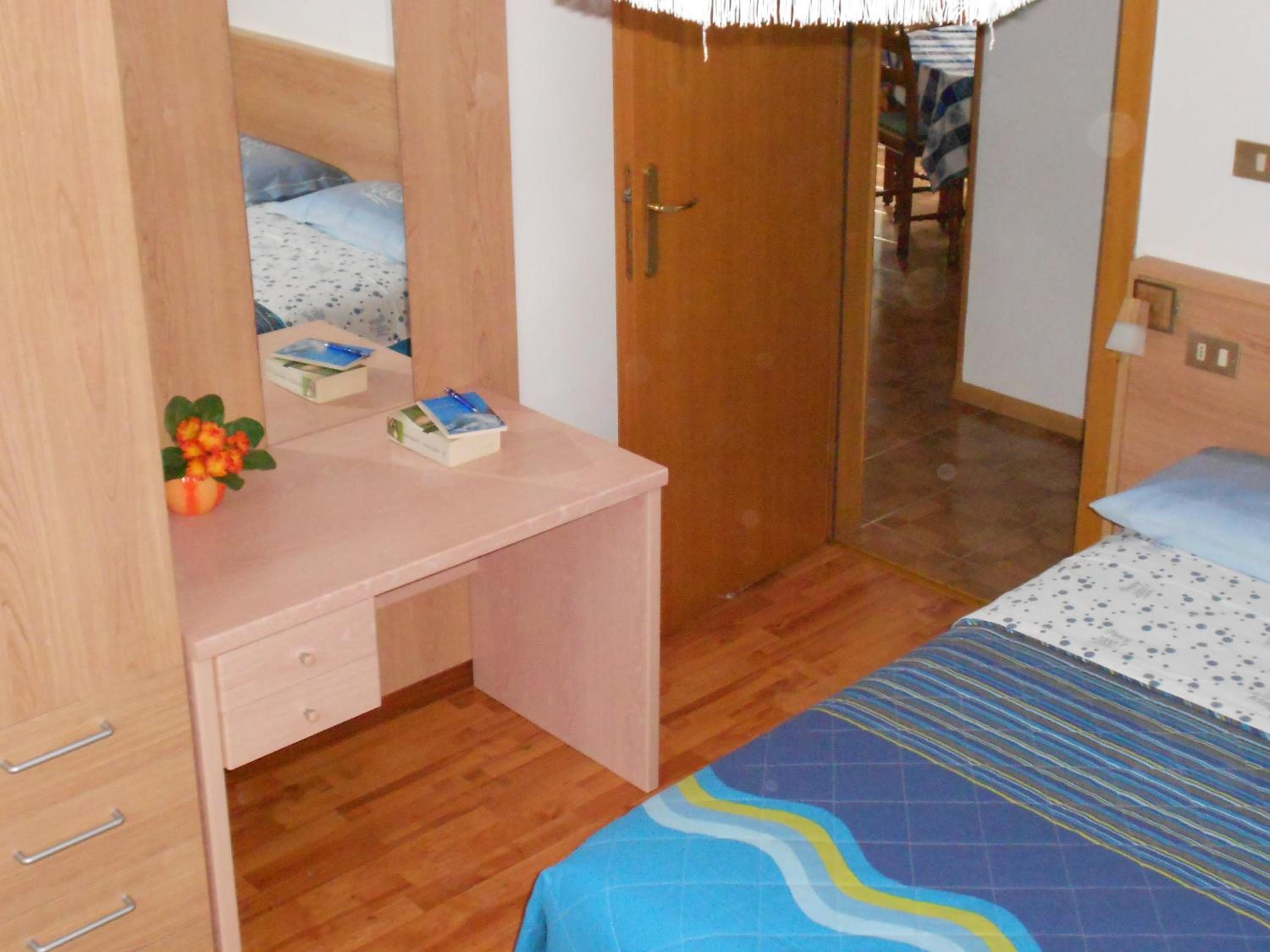 Three-Bedroom Apartment photo 2