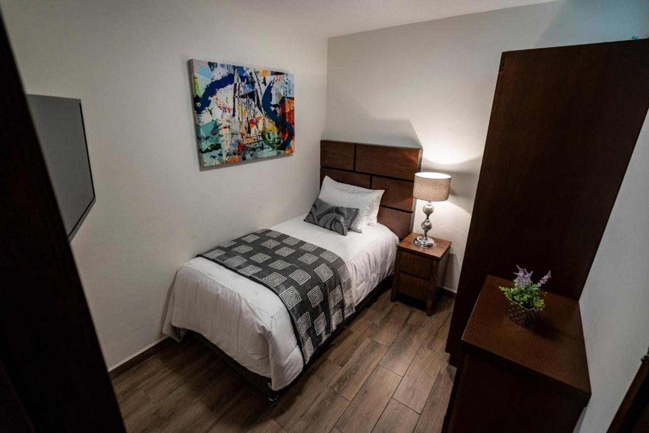 Single Room photo 3