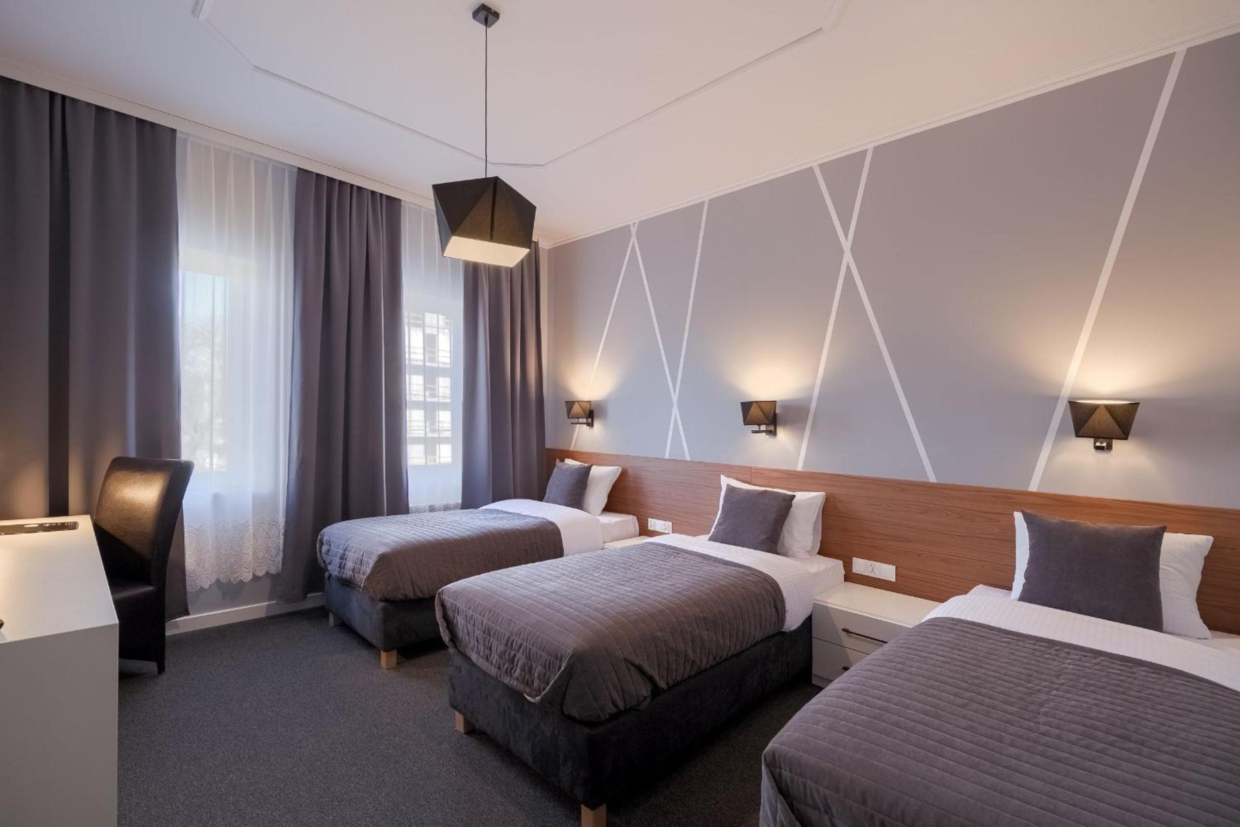 Comfort Triple Room