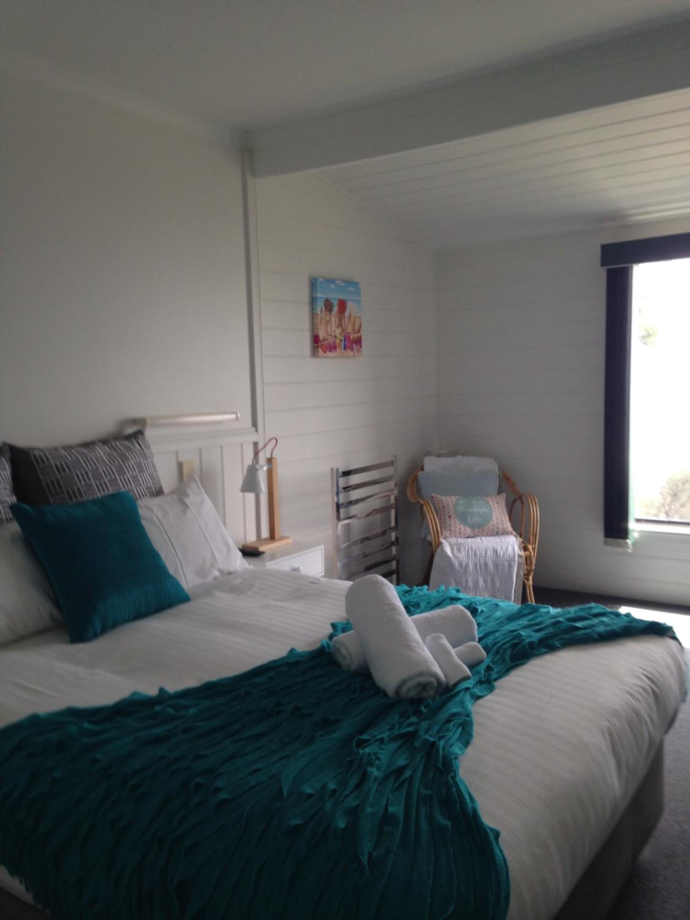 Two-Bedroom Apartment - Photo 3