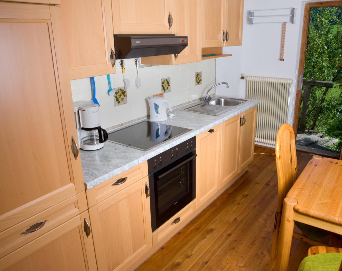 Two-Bedroom Apartment with Terrace photo 2