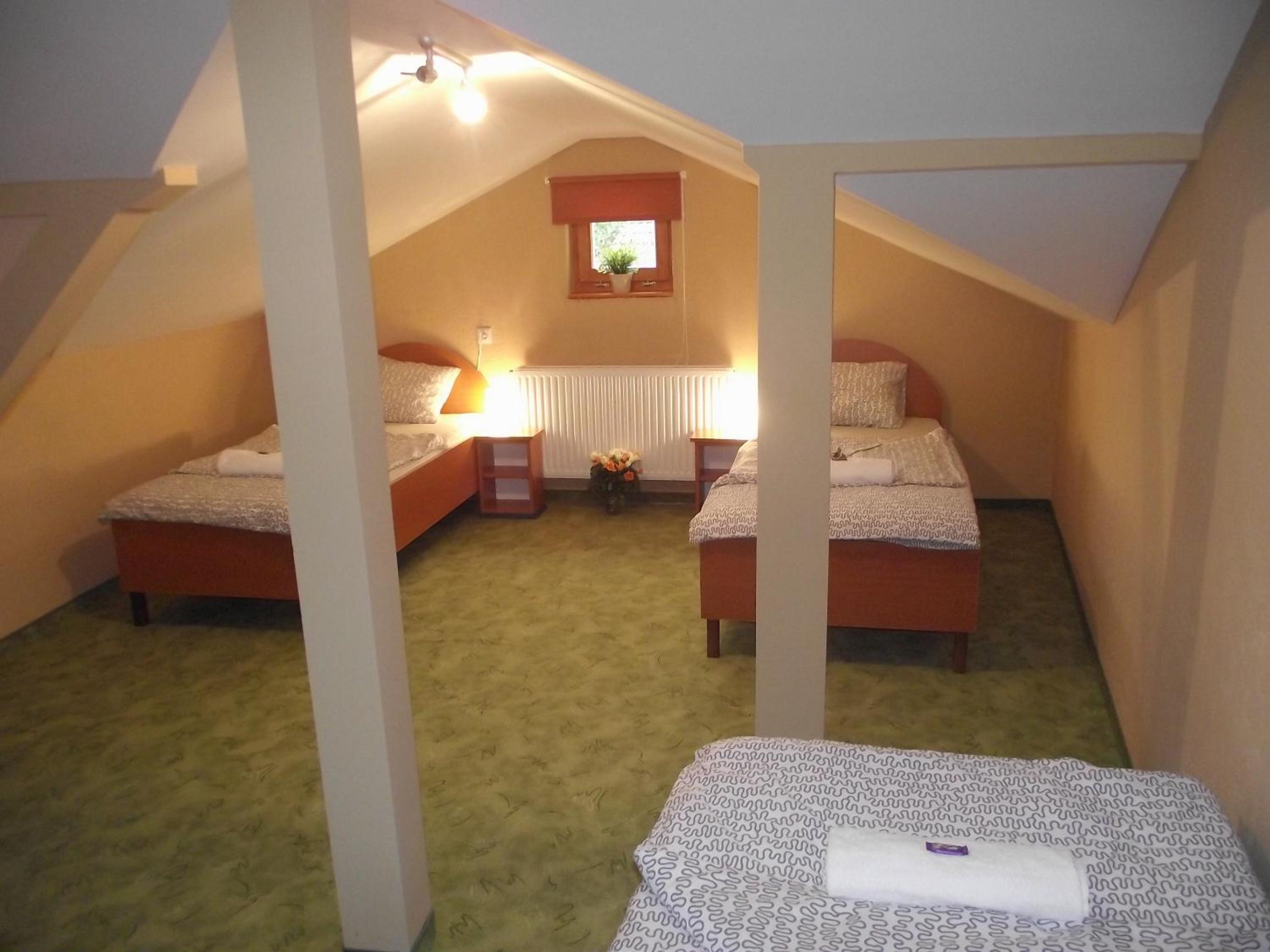 Triple Room photo 2