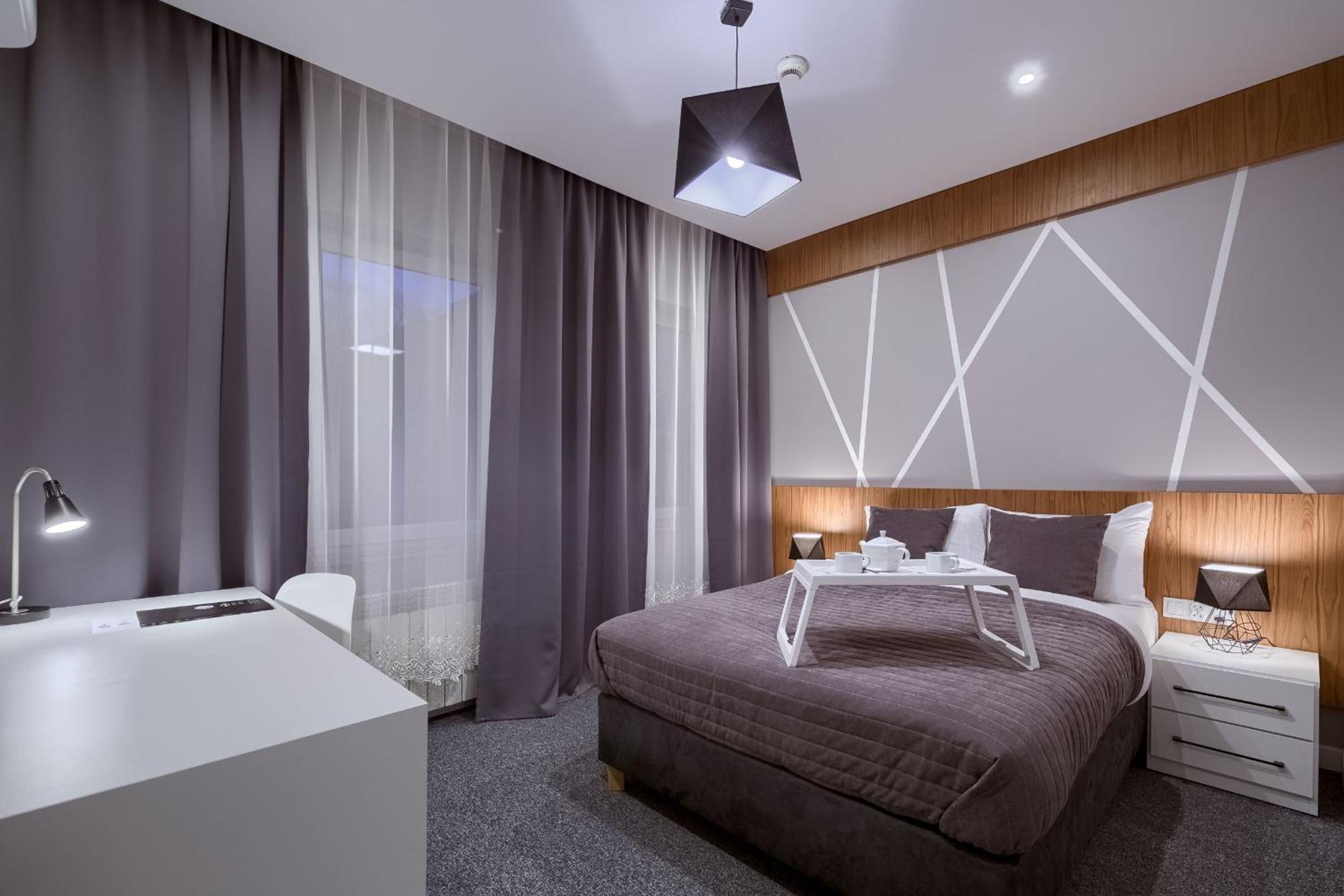 Deluxe Single Room