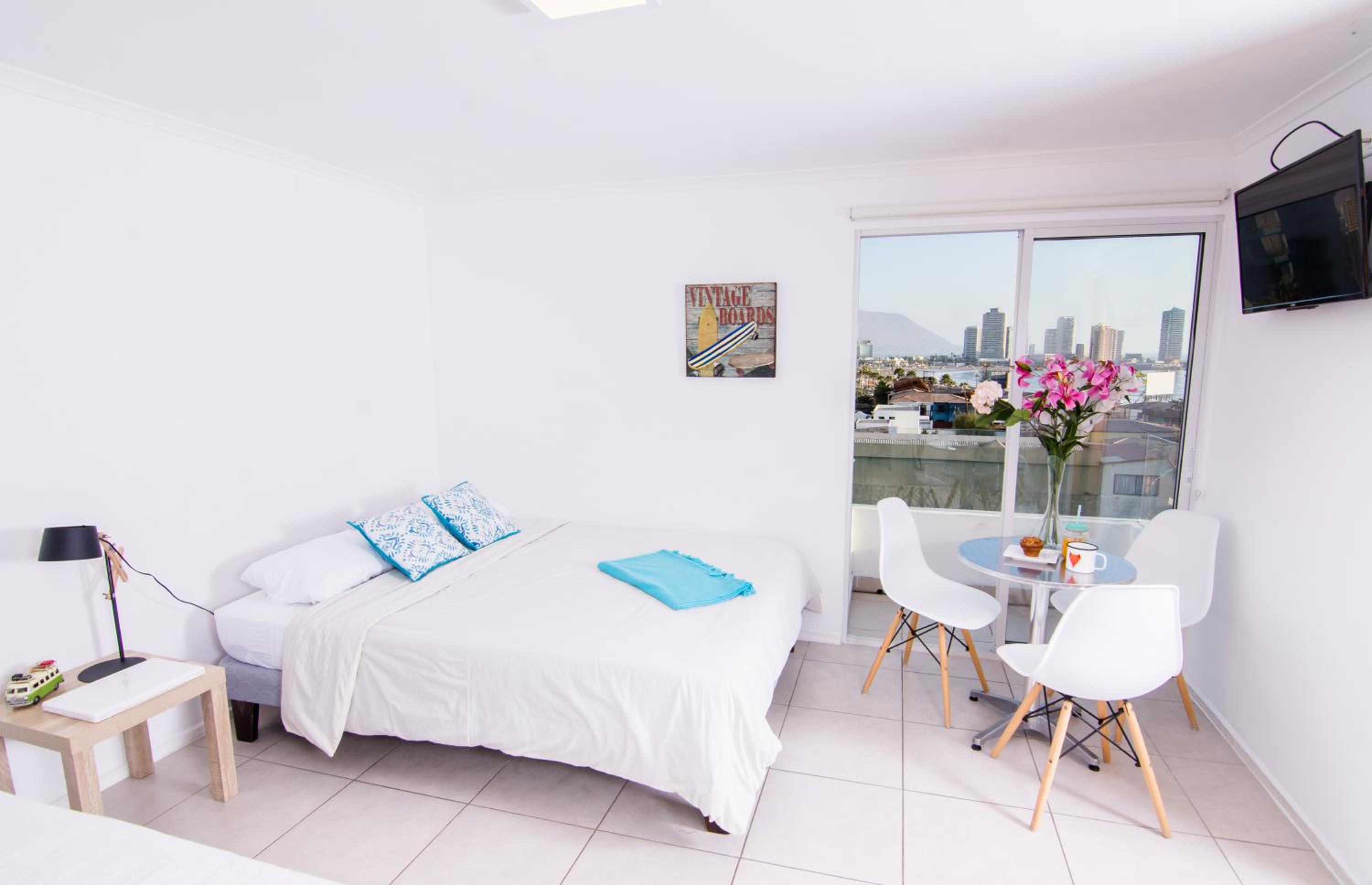 Deluxe Suite with Sea View