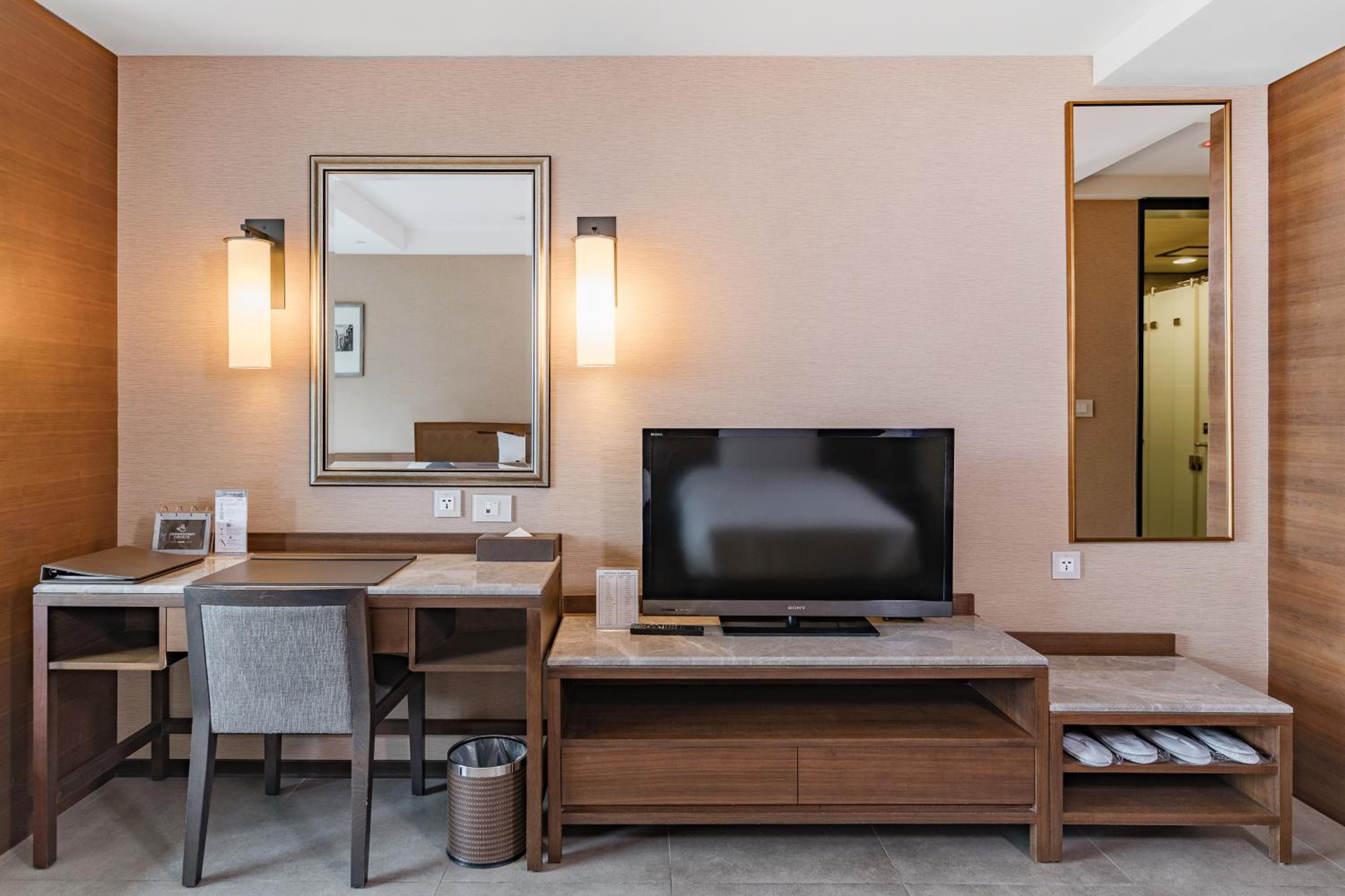 Deluxe Twin Room - Hotel Area - Photo 6