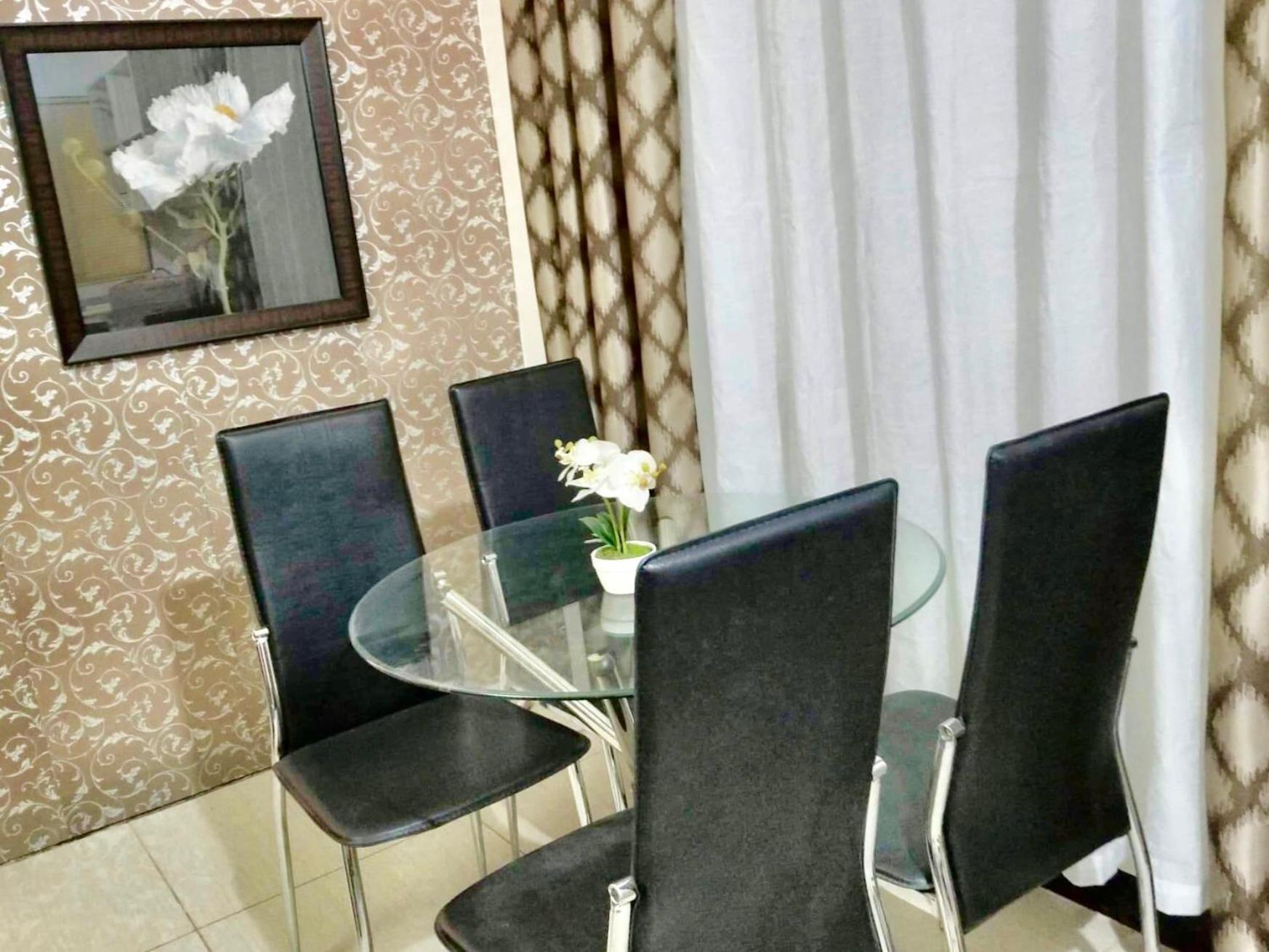 Two-Bedroom Apartment - Photo 7