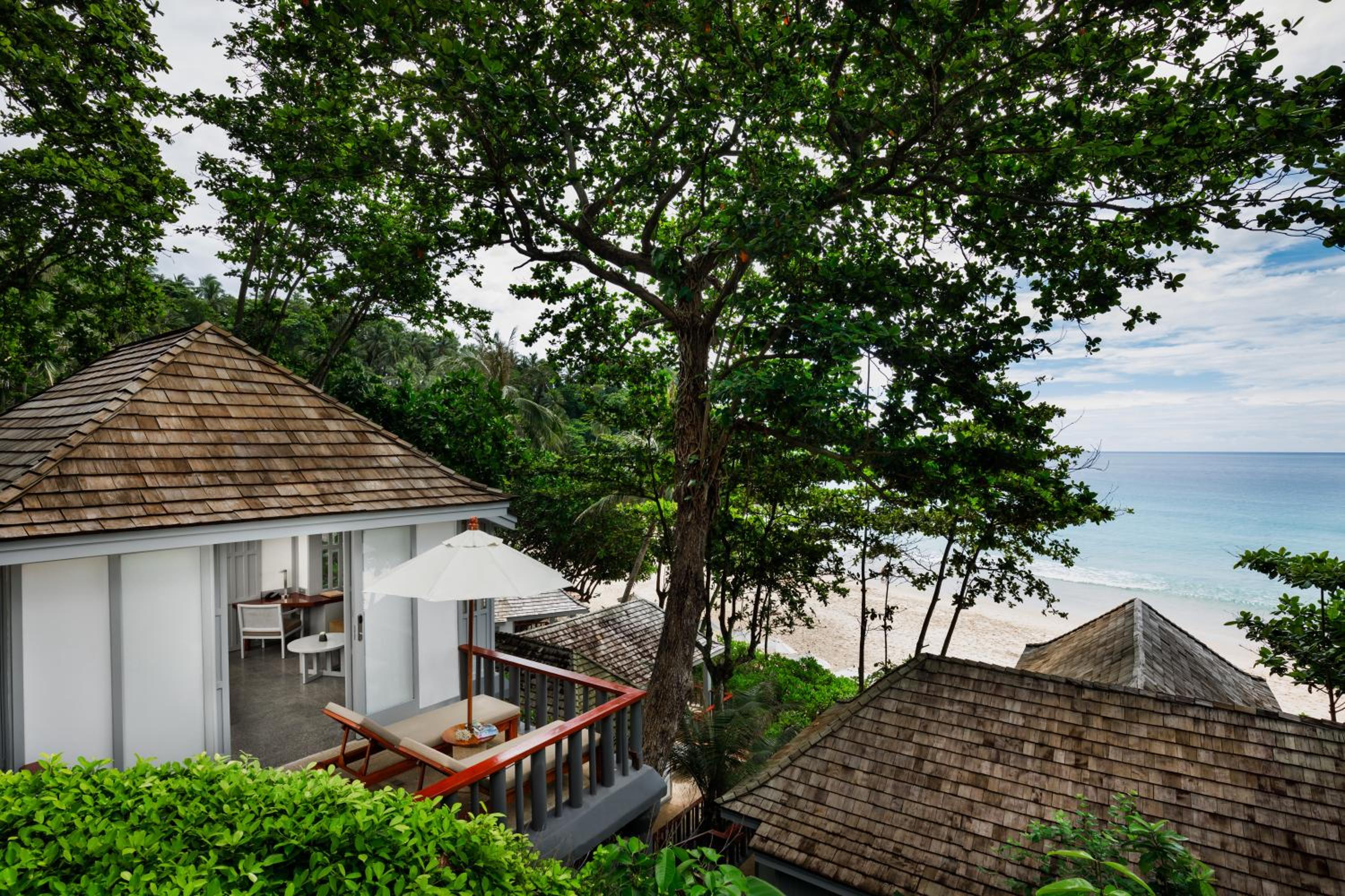 One-Bedroom Deluxe Cottage - Photo 4