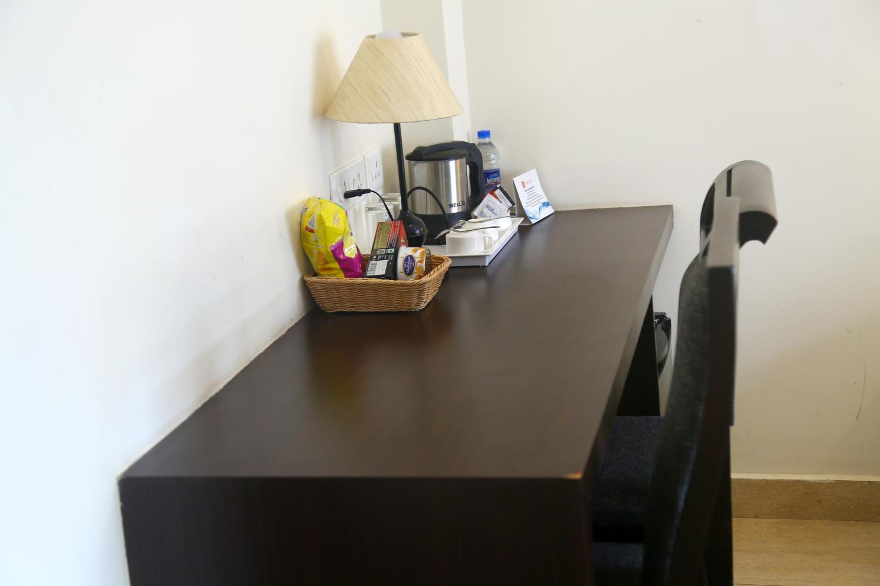 Deluxe Double Room - Photo 9