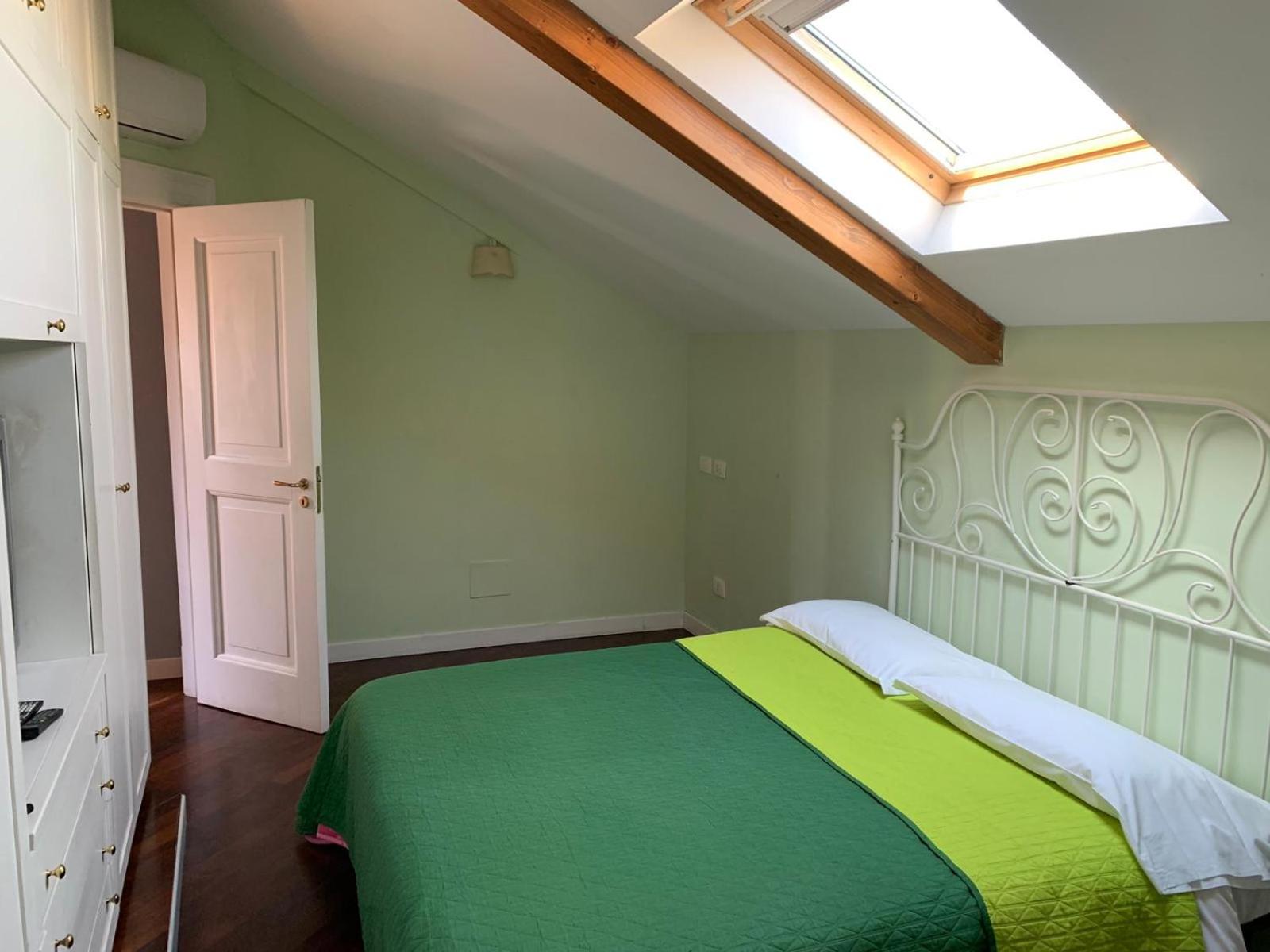 Standard Double Room - Photo 39