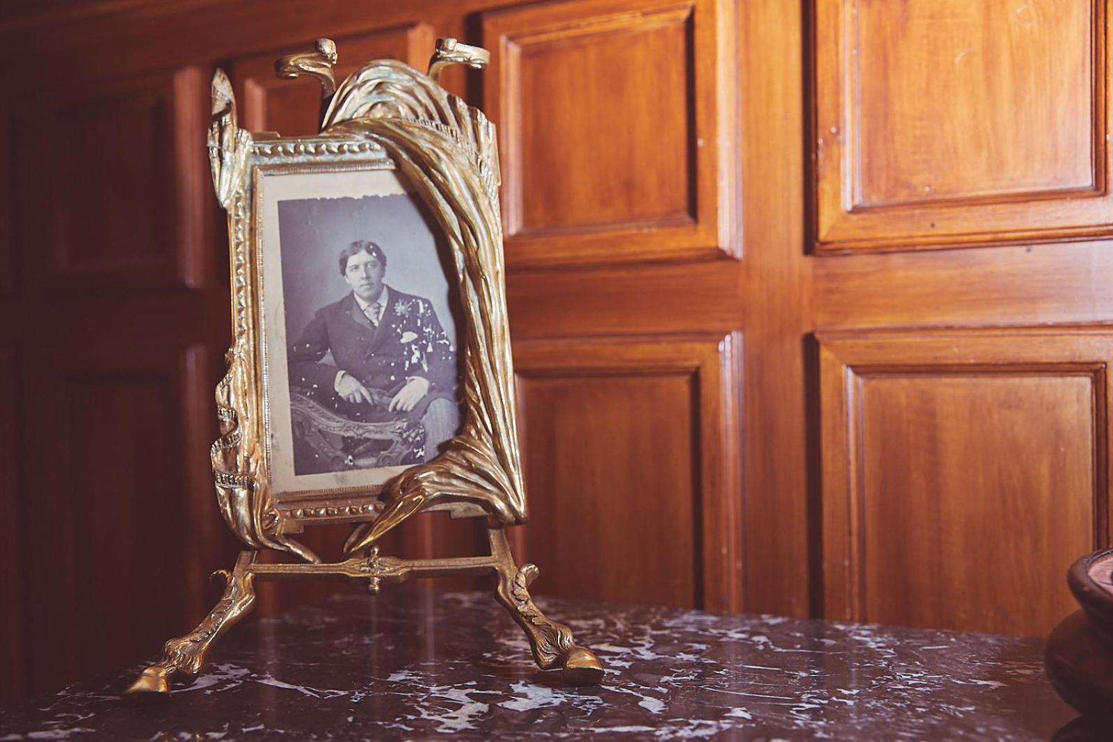 Oscar Wilde Room photo 3