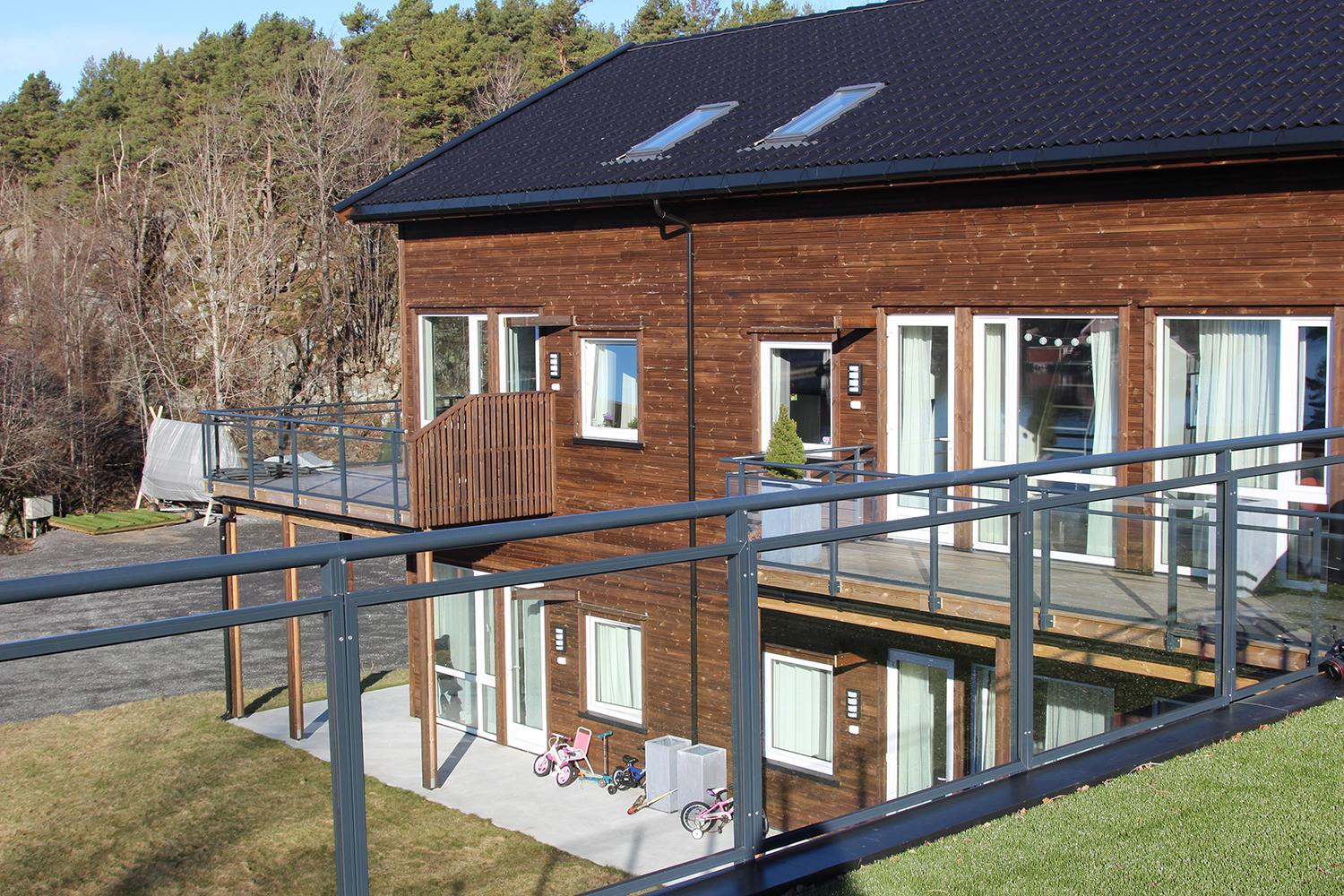 Apartment with Terrace - Photo 5