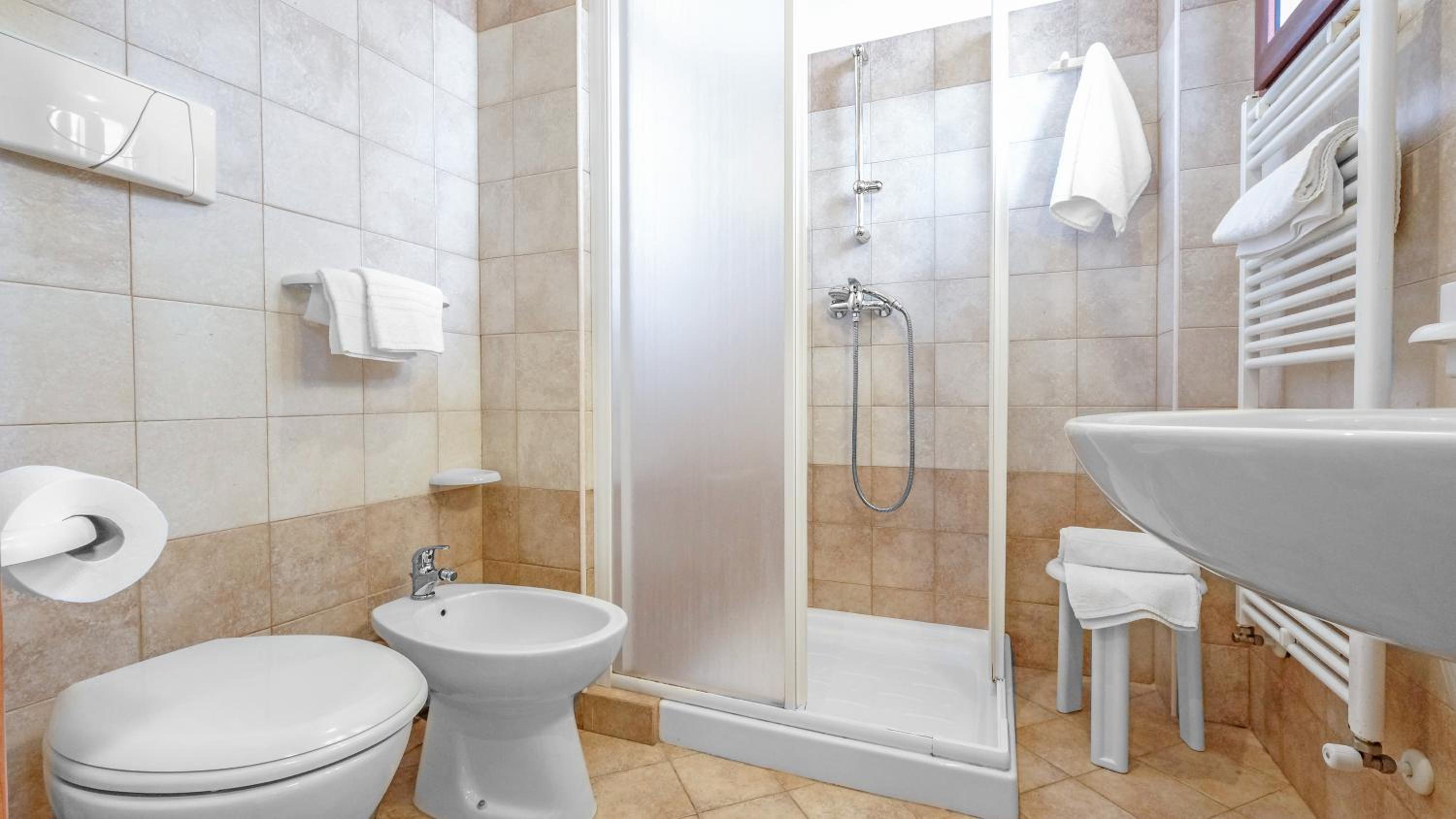 Deluxe Triple Room photo 2
