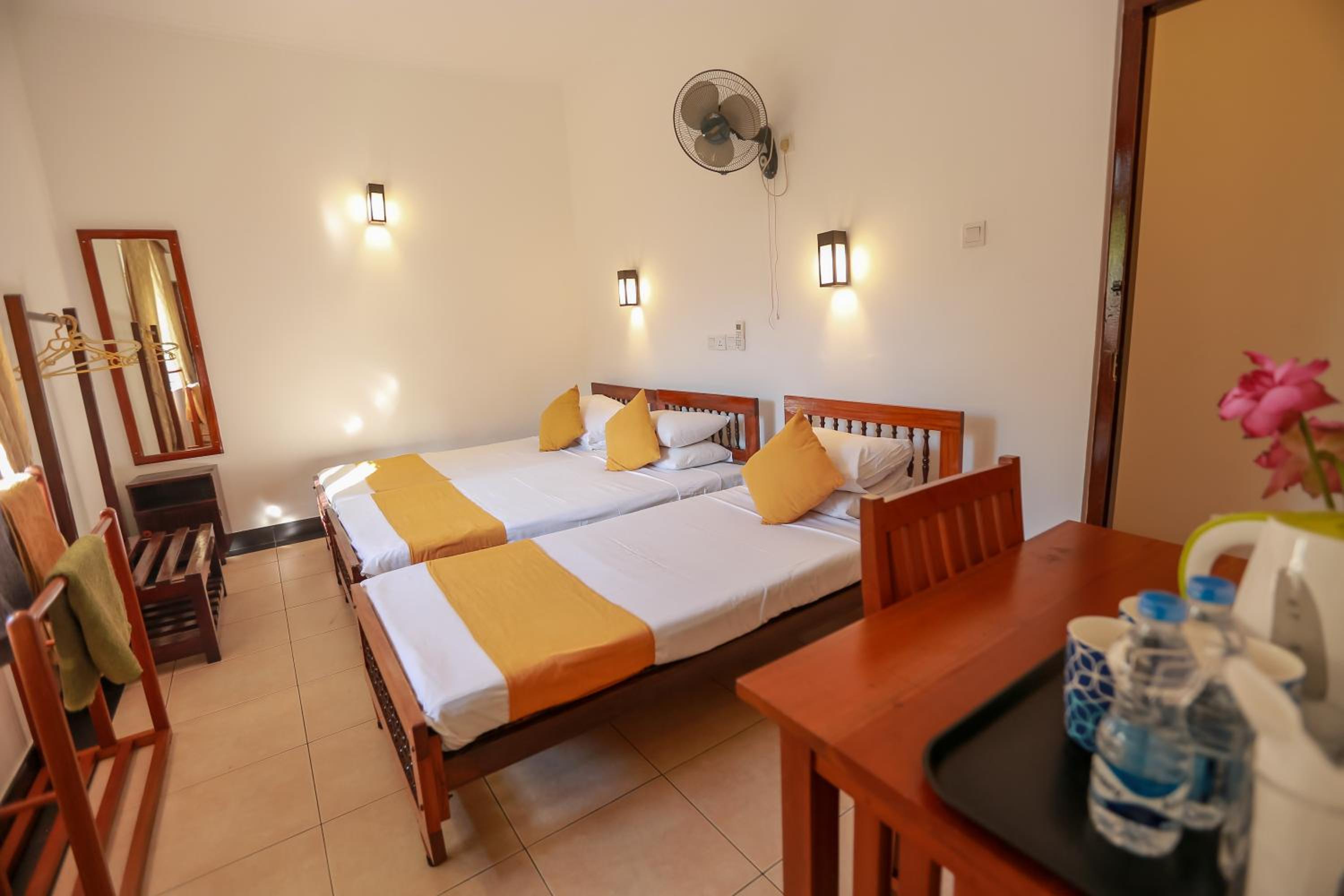 Deluxe Triple Room photo 2