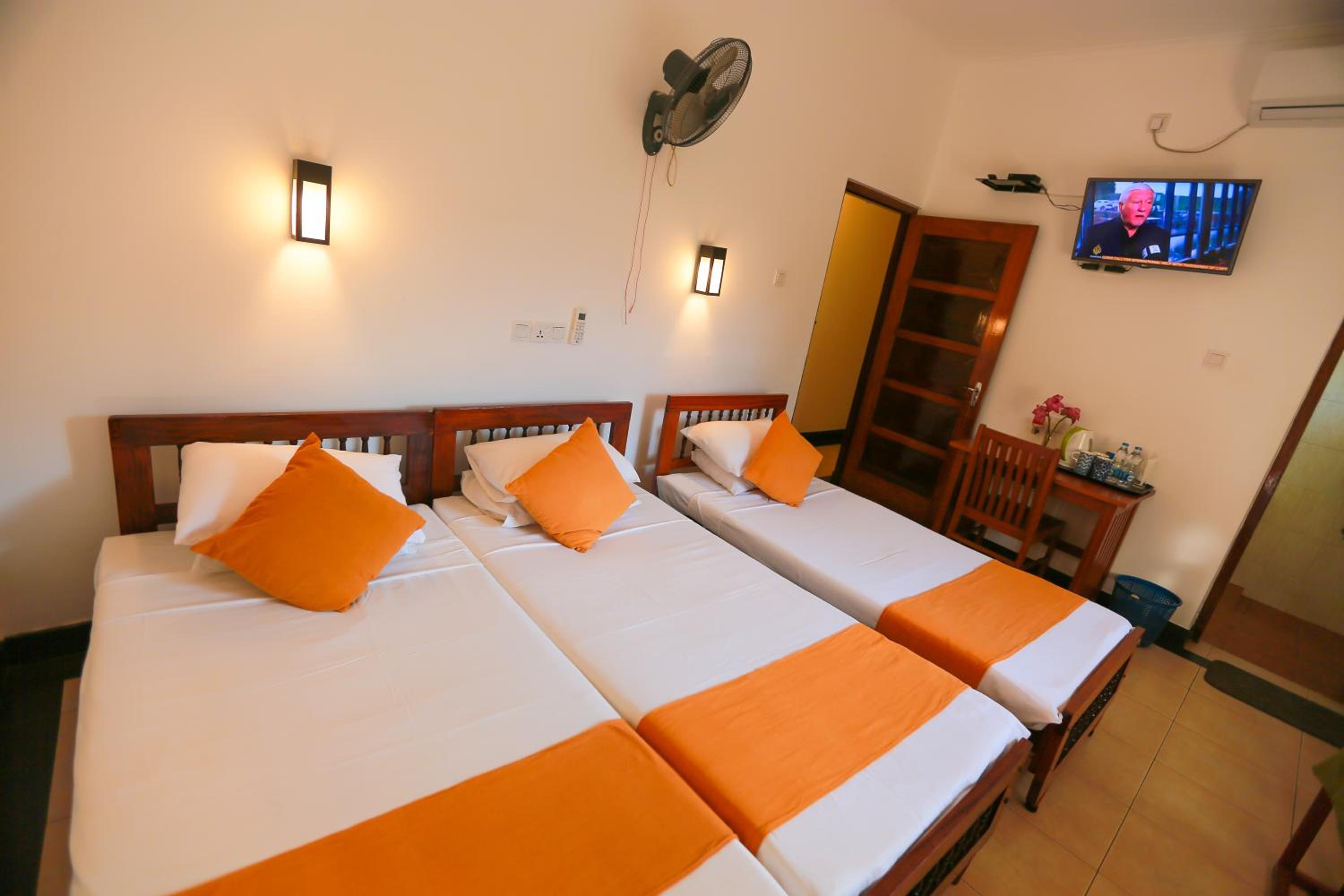 Deluxe Triple Room photo 1
