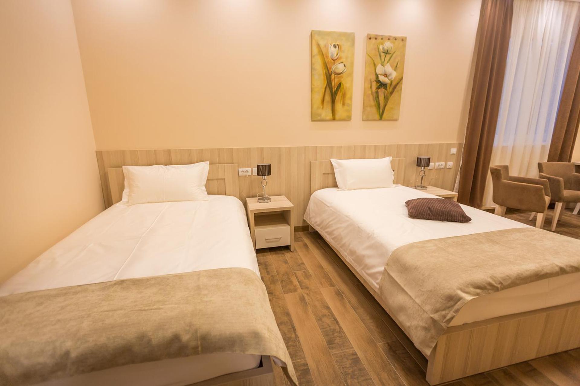Superior Twin Room - Photo 1