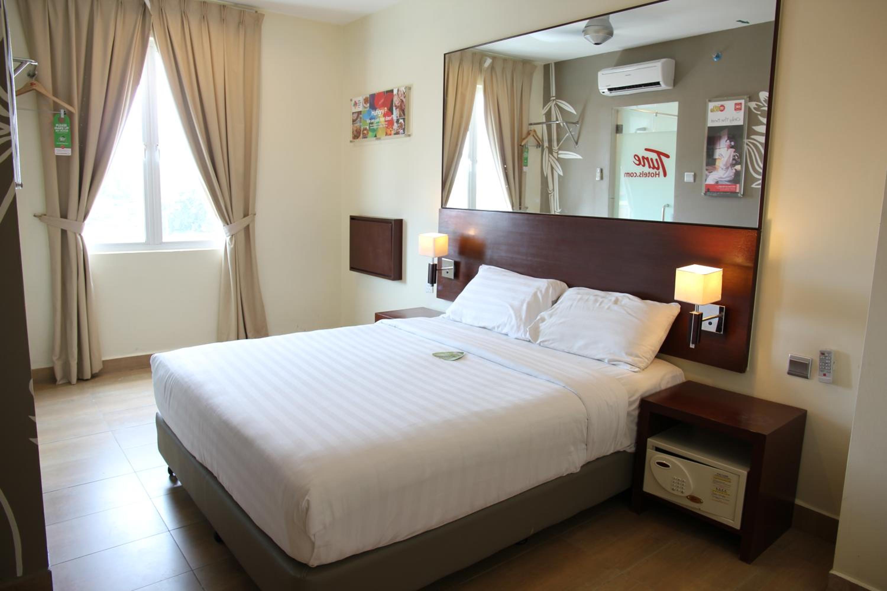 Standard Double Room - Photo 1
