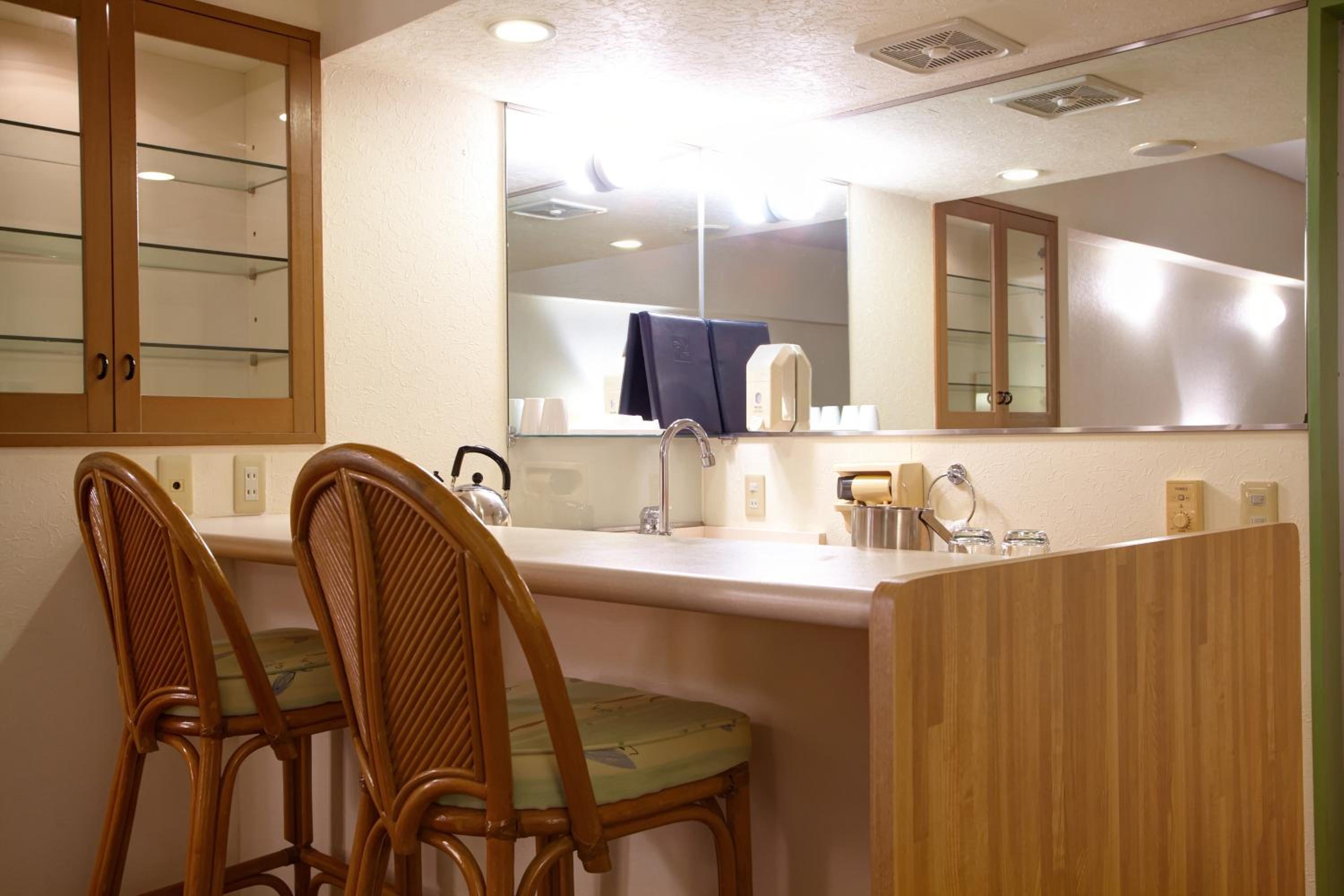 Standard Twin Room - Non-Smoking photo 2