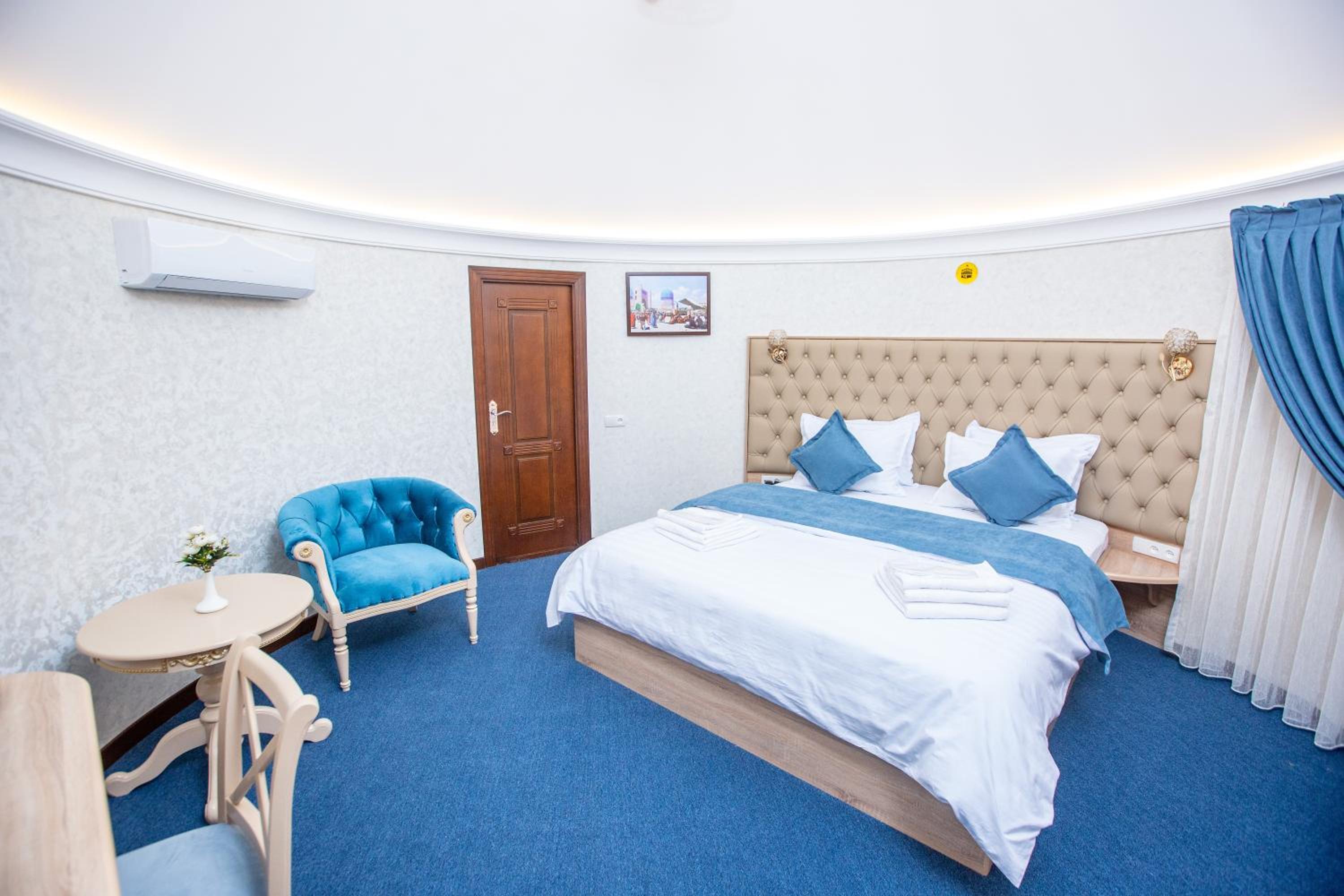 Deluxe Double Room photo 2