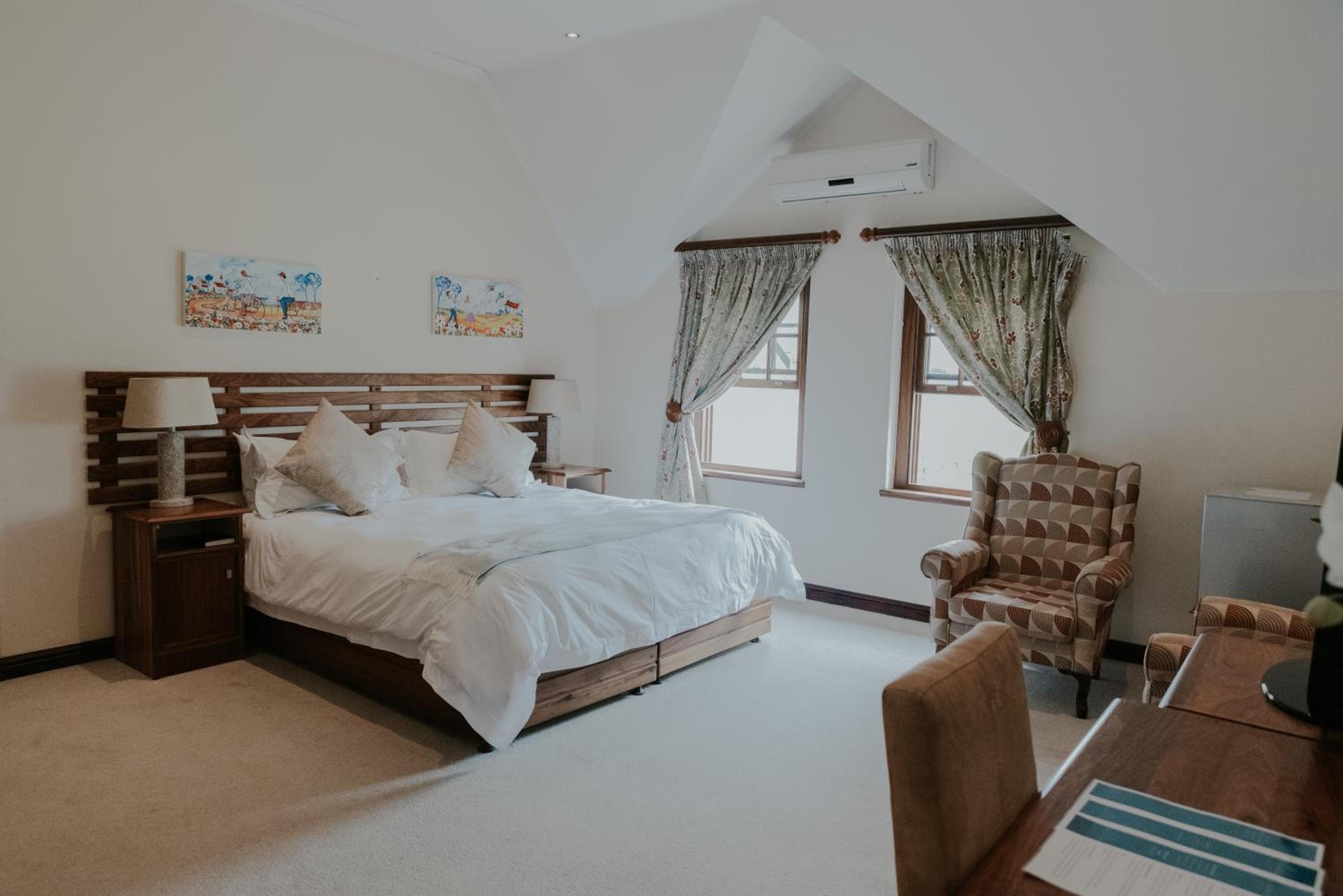 Deluxe Room - Photo 1
