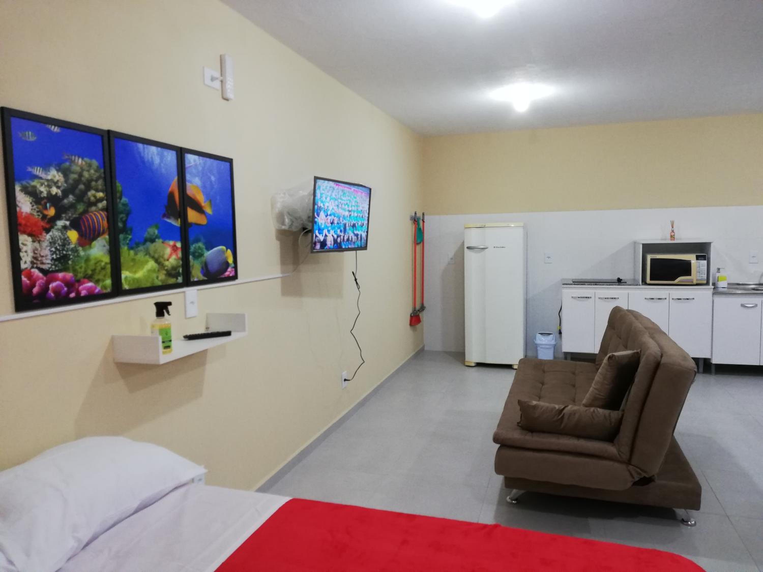 Studio Apartment - Photo 31