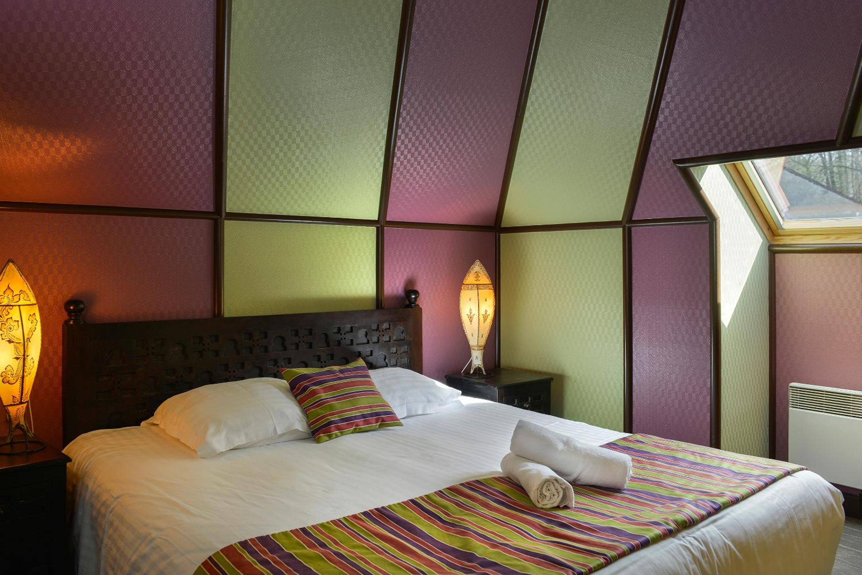 Deluxe Double or Twin Room - Photo 5