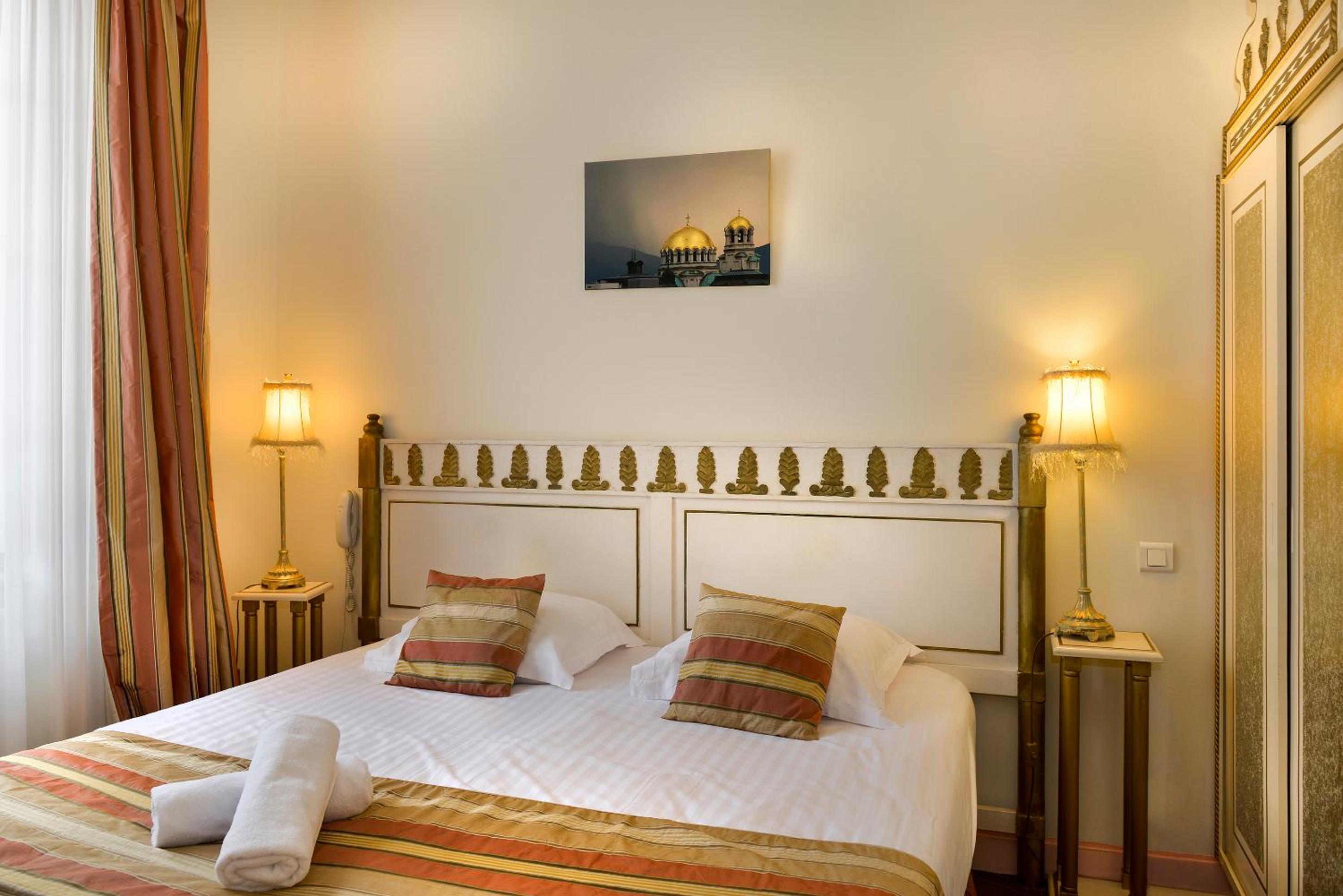 Superior Double or Twin Room - Photo 2