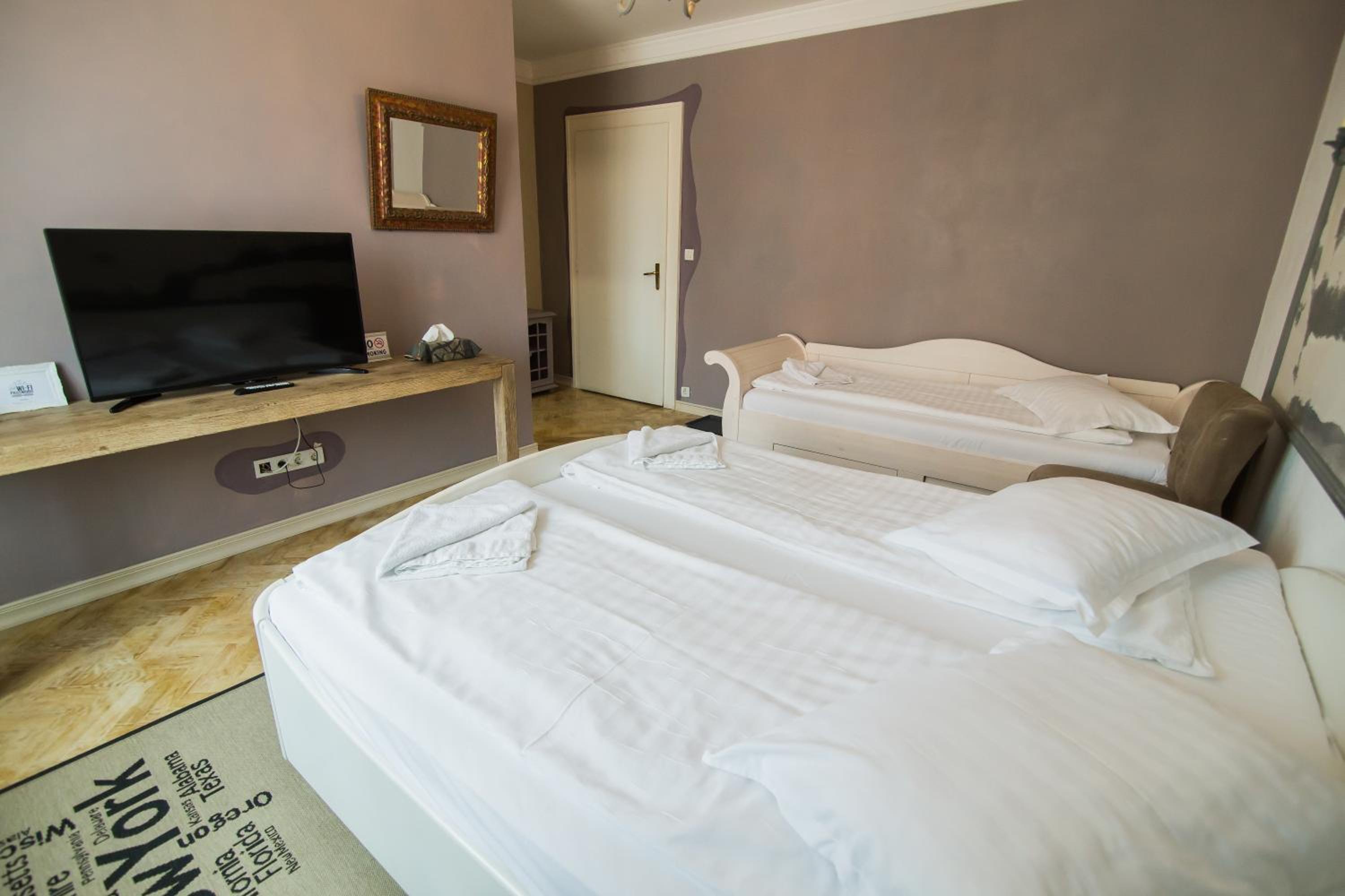 Triple Room - Photo 3