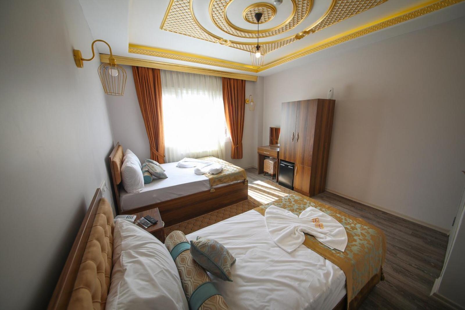 Deluxe Triple Room with Sea View photo 1