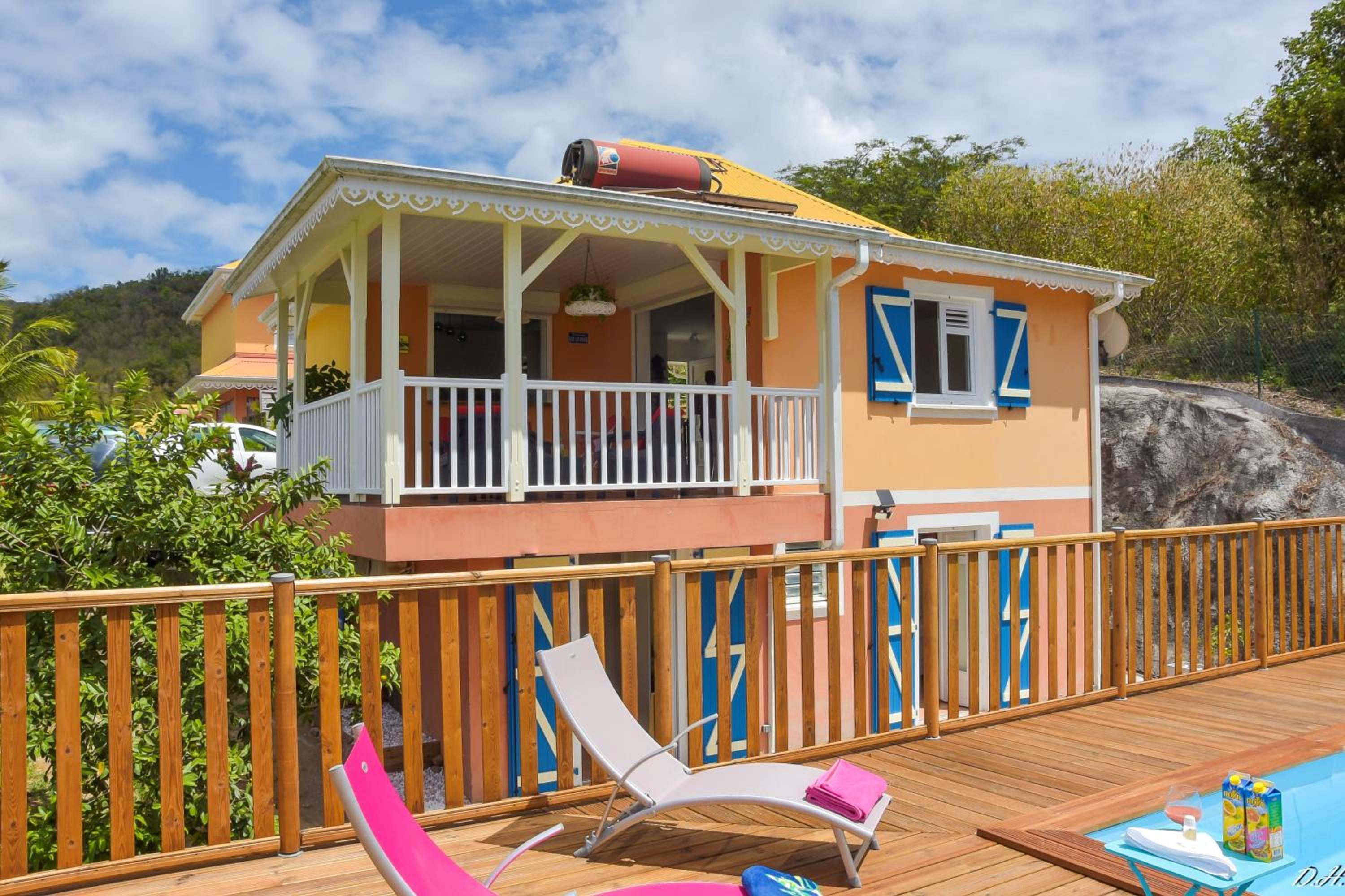 Three-Bedroom Villa photo 1