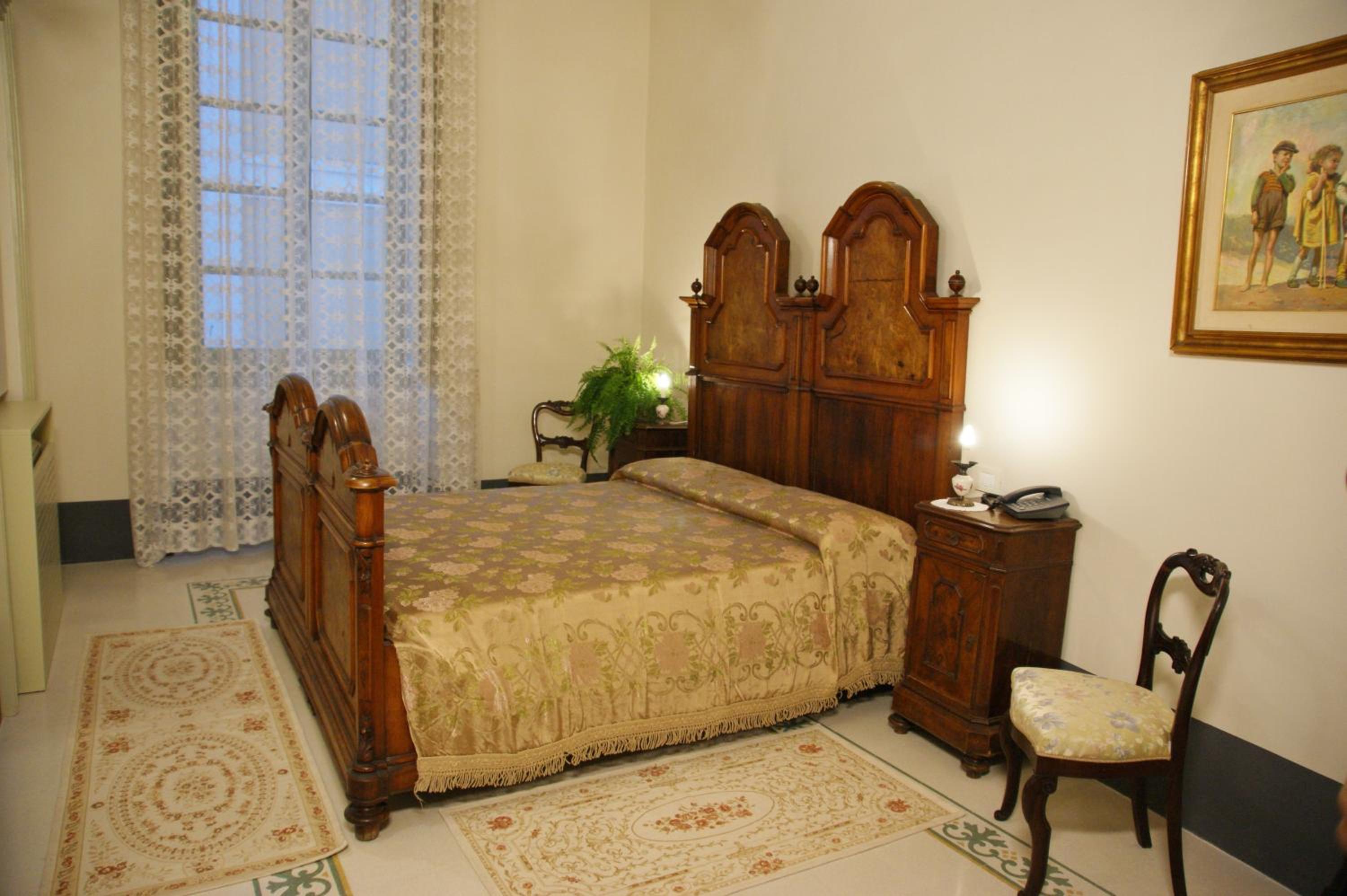 Classic Double Room photo 1