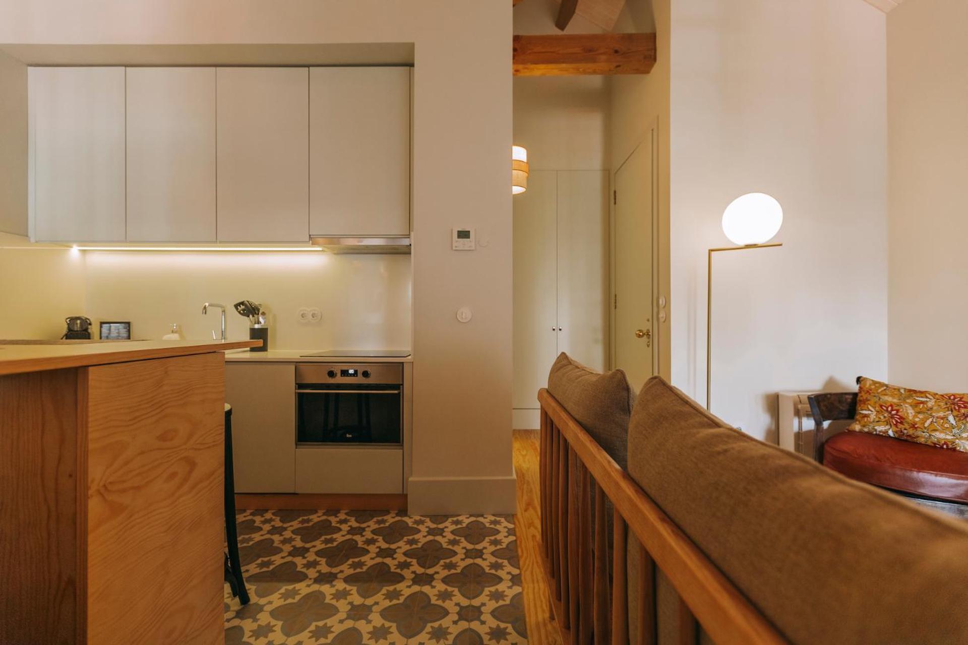 Two-Bedroom Apartment - Photo 4