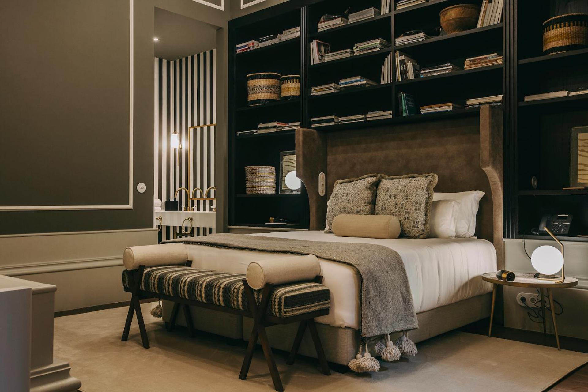 Deluxe Junior Suite - Photo 1