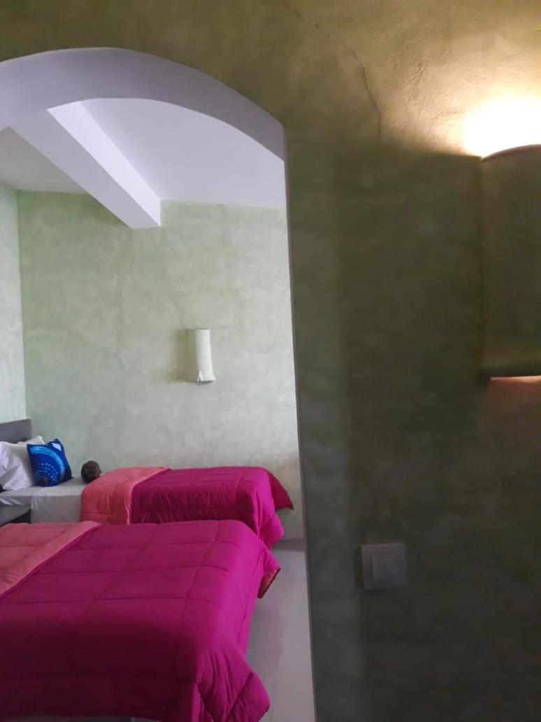 King Room with Balcony photo 1