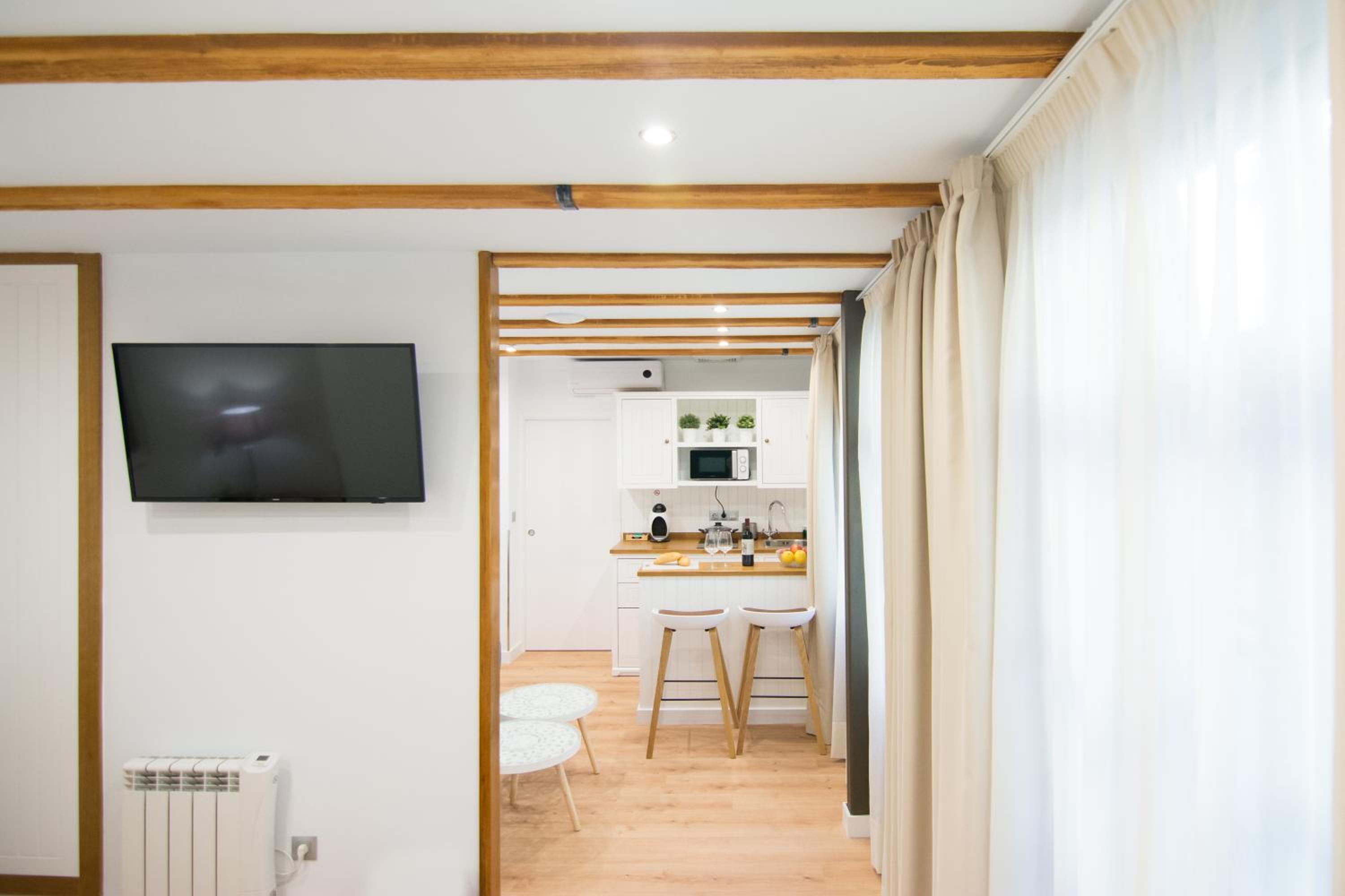 Apartment - Photo 66