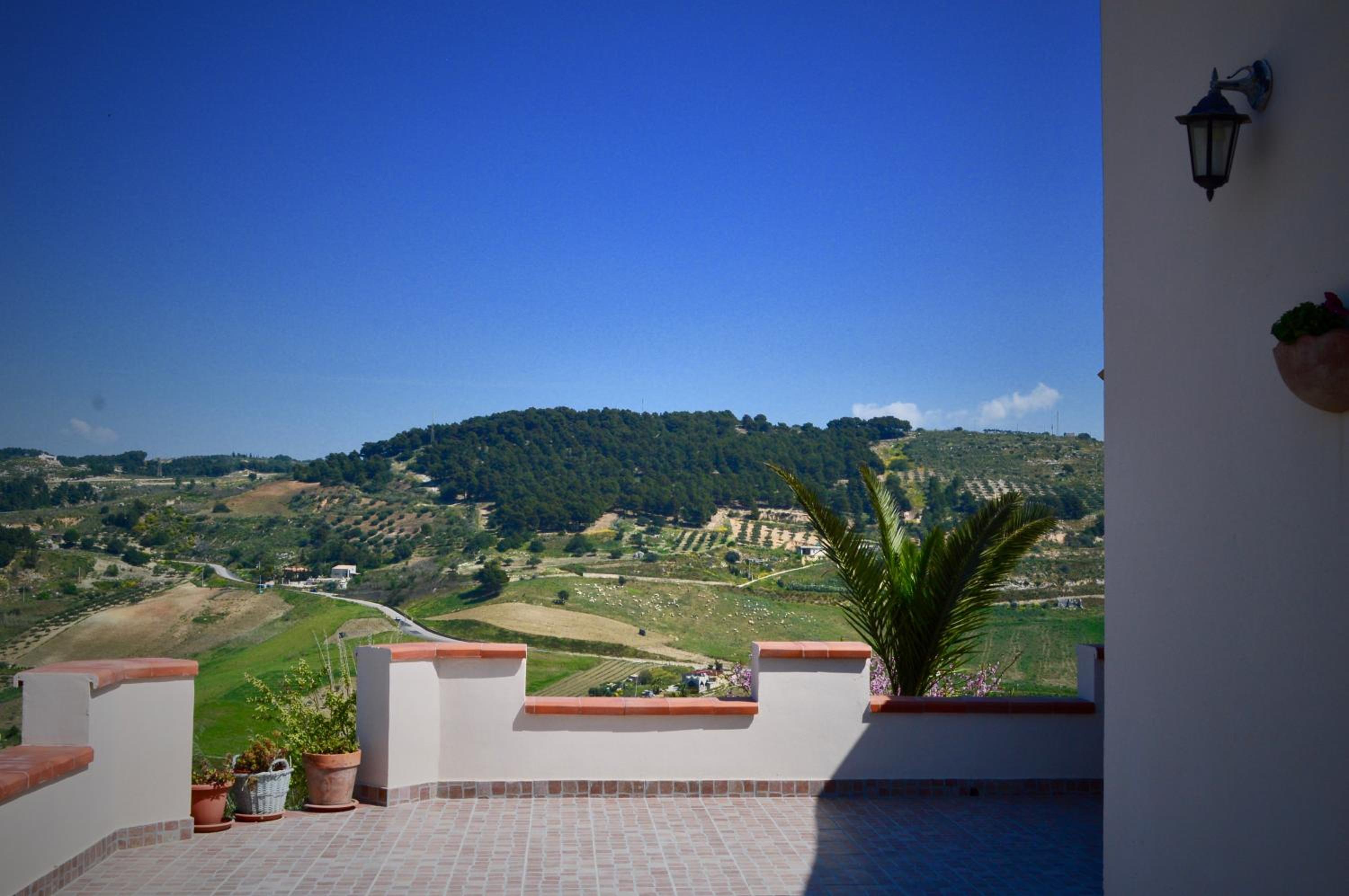 Three-Bedroom Vacation Home  - Photo 19