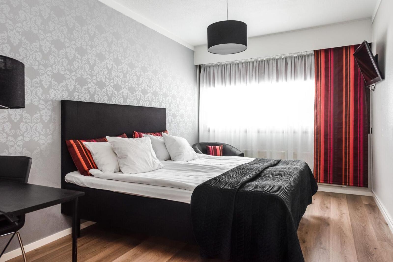 Superior Double or Twin Room - Photo 5