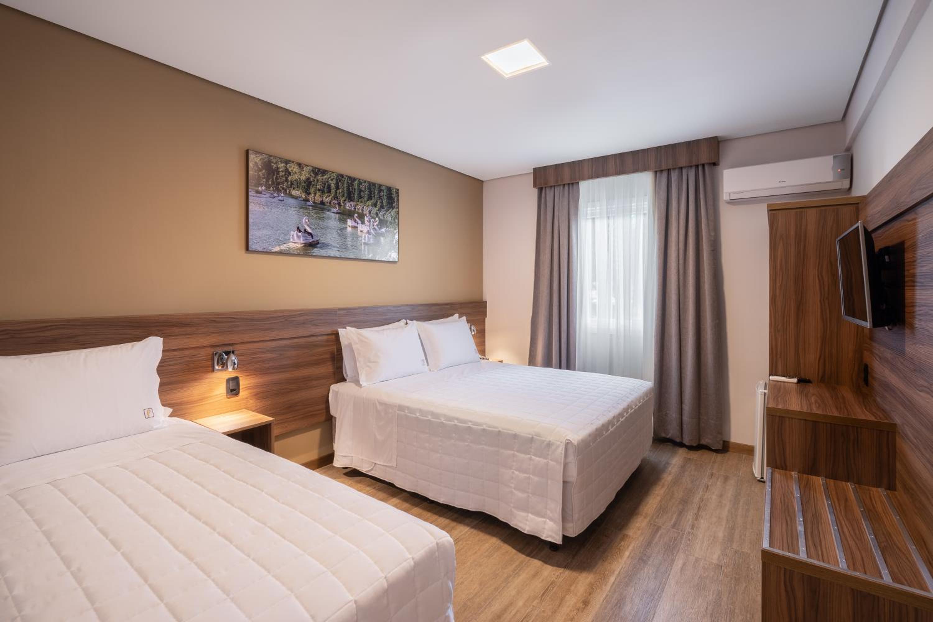 Luxury Triple Room - Photo 2