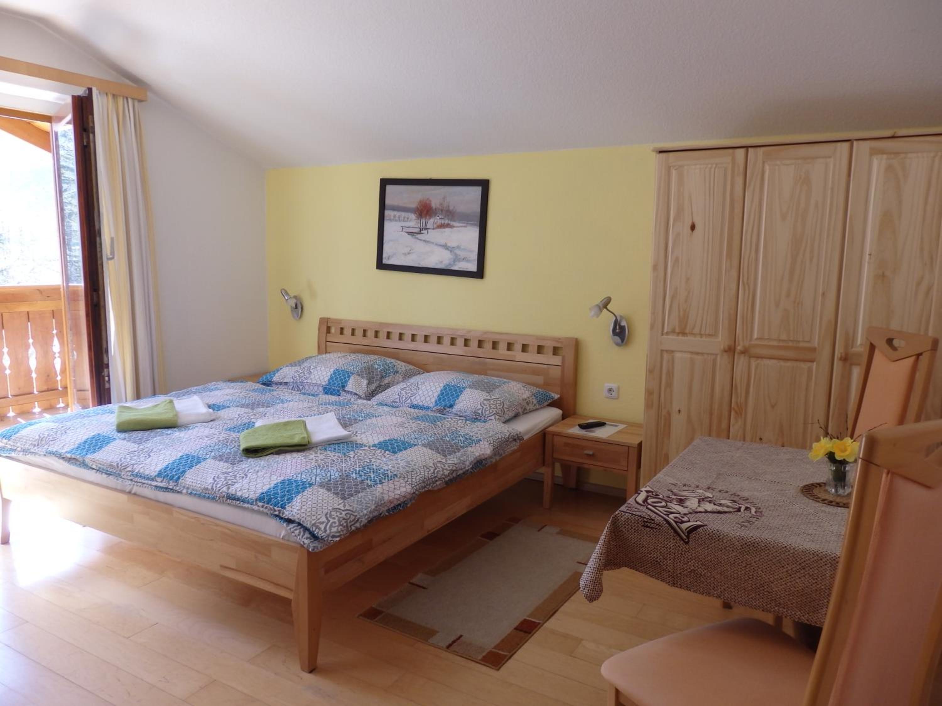 Double Room with Mountain View
