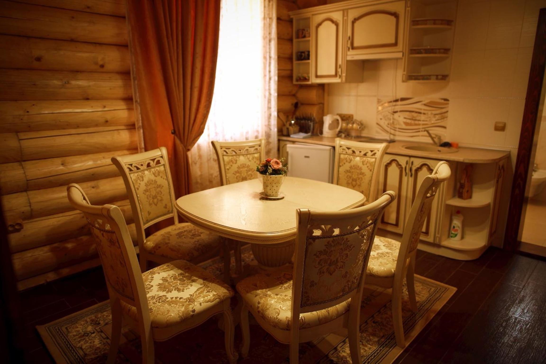 Apartment with Terrace photo 3