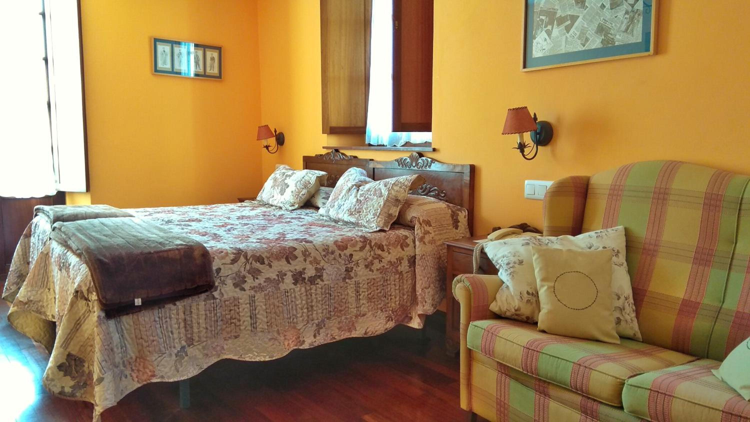 Superior Twin Room photo 2