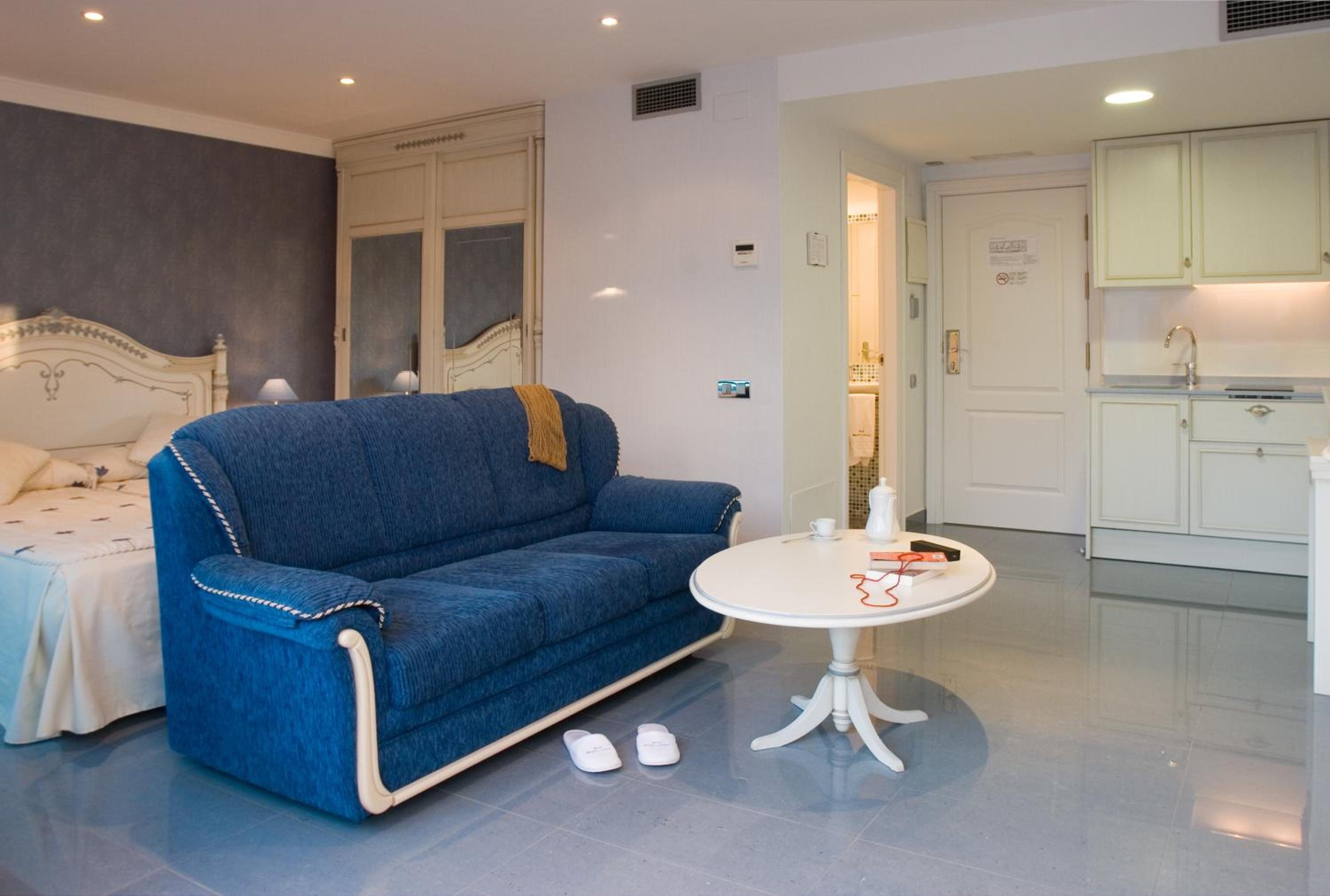 Classic Apartment (2 Adults) - Photo 1