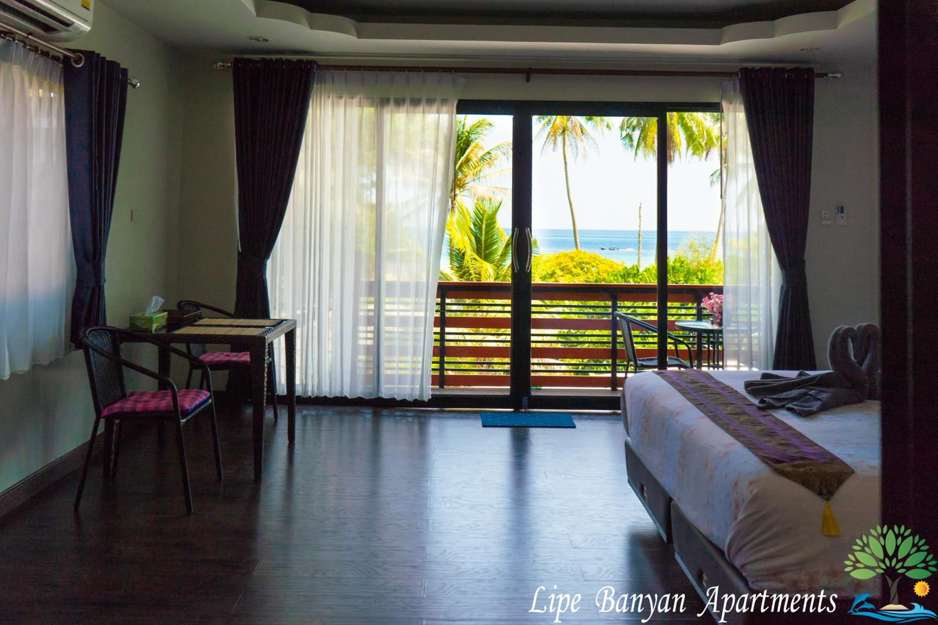 Studio with Balcony and Sea View - Photo 15