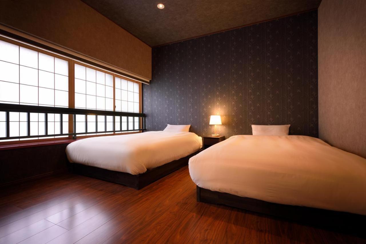 Suite with Private Bathroom